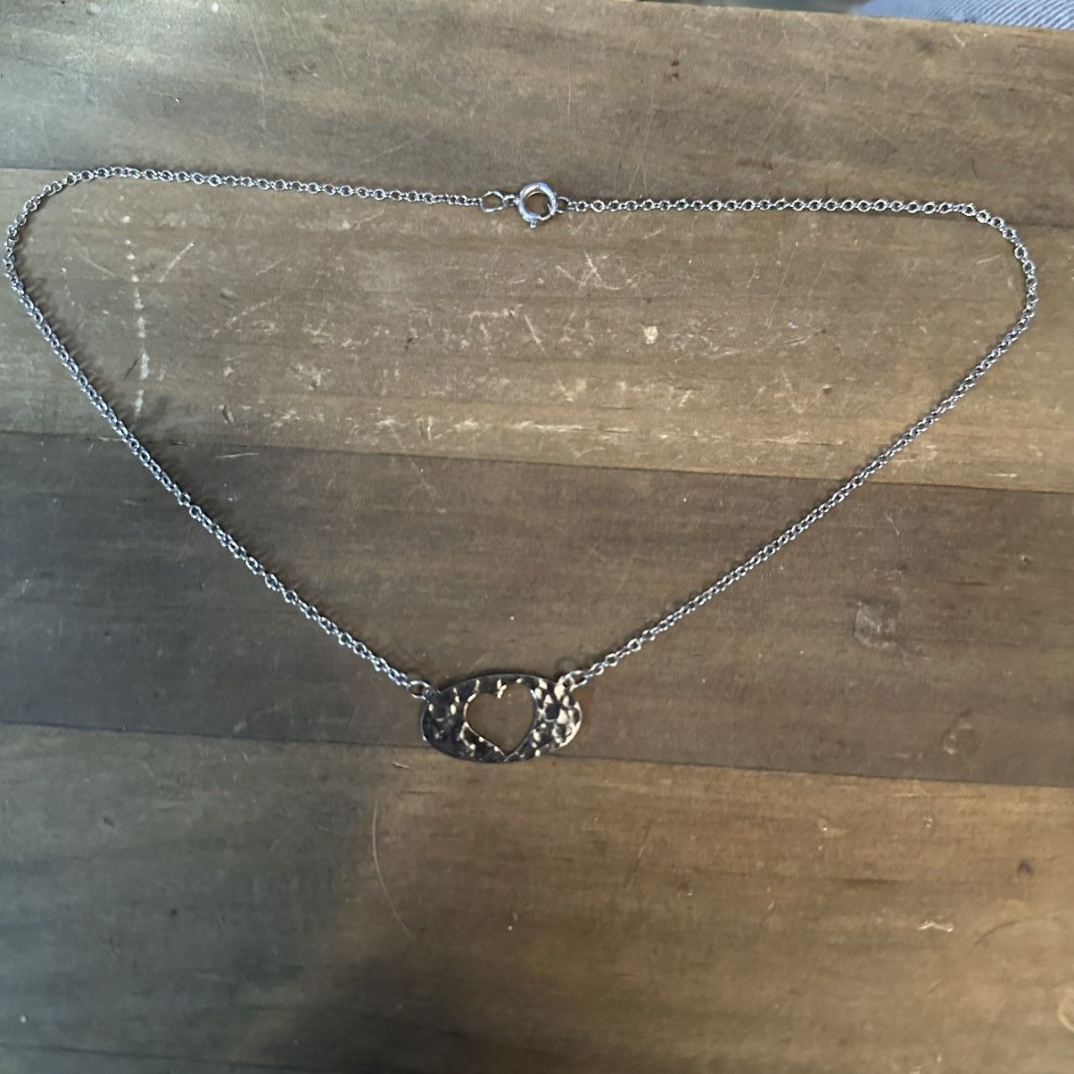 Vintage Vintage silver tone hammered heart necklace Size ONE SIZE - 2 Thumbnail