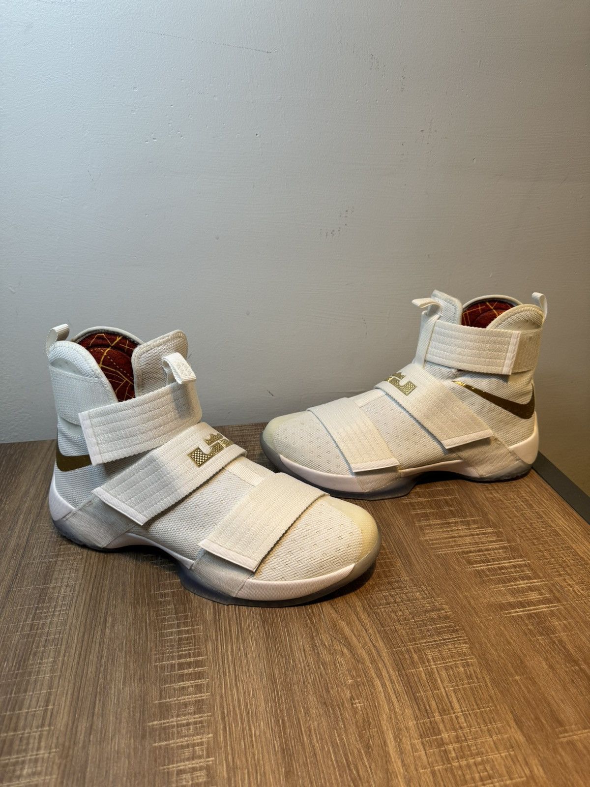 Nike Size 12 - Nike LeBron Four Wins Game 6: Unbroken Rare Size US 12 / EU 45 - 2 Thumbnail