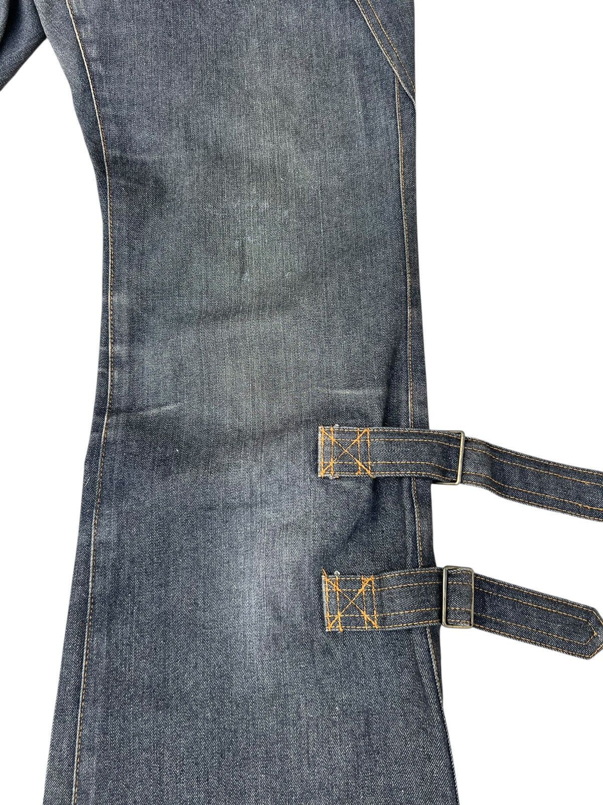 Vintage Vintage Body Butter Japan Fade Denim Bondage Bootcut Jeans Size US 33 - 12 Thumbnail