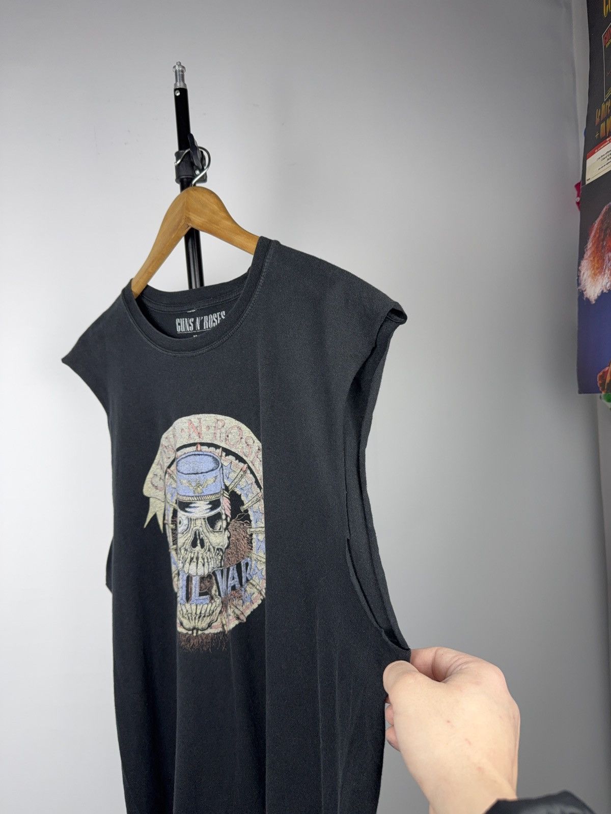 Guns N' Roses 2018 Guns N’ Roses Civil War Cut Off Sleeveless Tee M/L Size US L / EU 52-54 / 3 - 3 Thumbnail