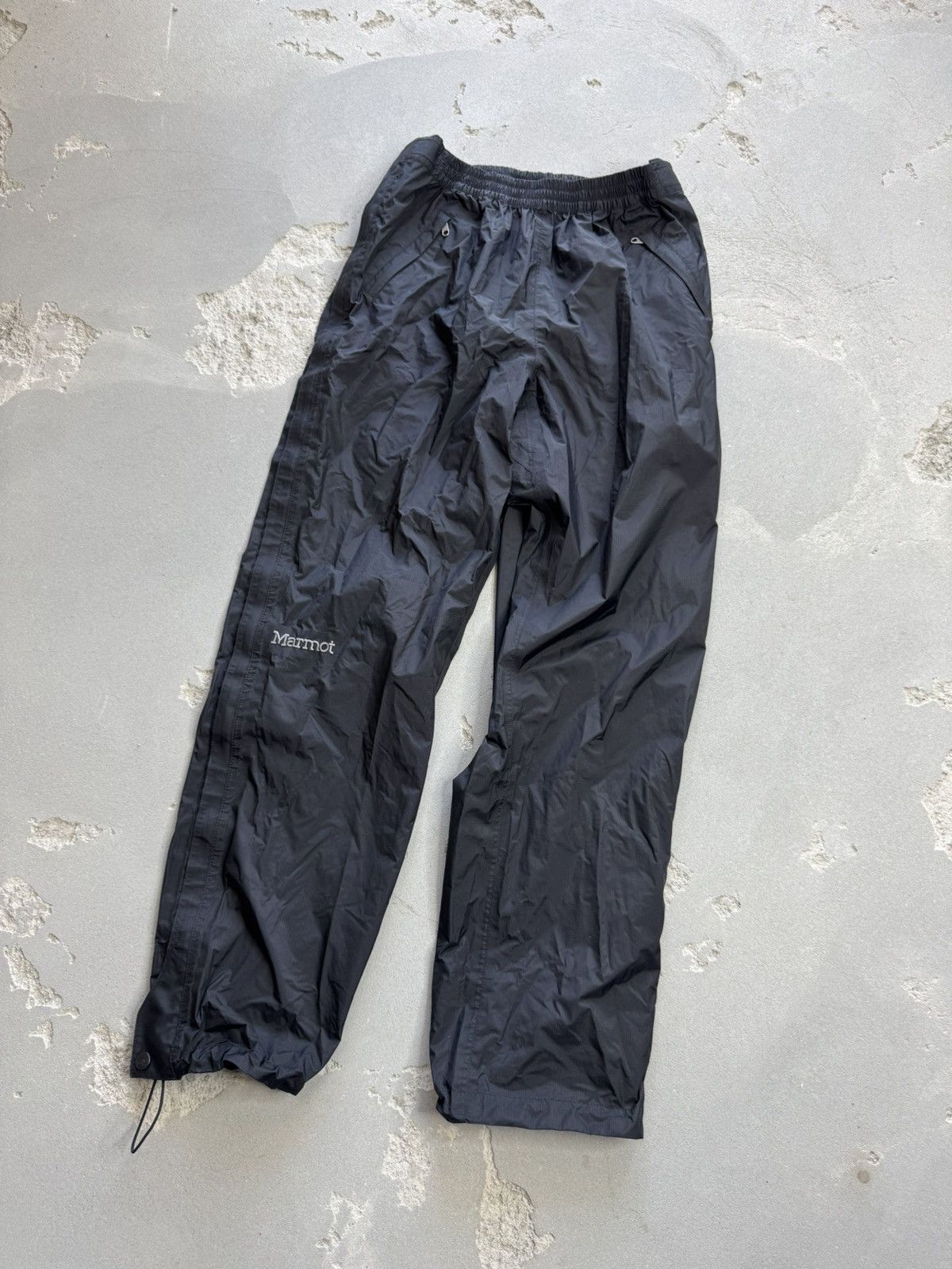 Other Nylon water-repellent Marmot outdoor pants. Size US 33 - 1 Thumbnail
