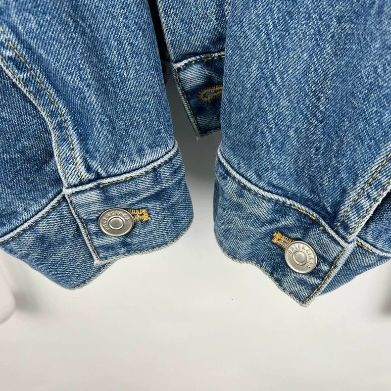 Balenciaga Balenciaga size 36 Blue crinkled denim jacket Size S / US 4 / IT 40 - 6 Thumbnail