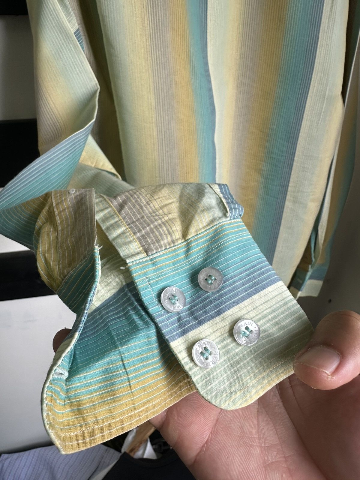 Balmain × Pierre Balmain × Vintage Vintage Pierre Balmain Button Up Shirt Size US M / EU 48-50 / 2 - 7 Thumbnail