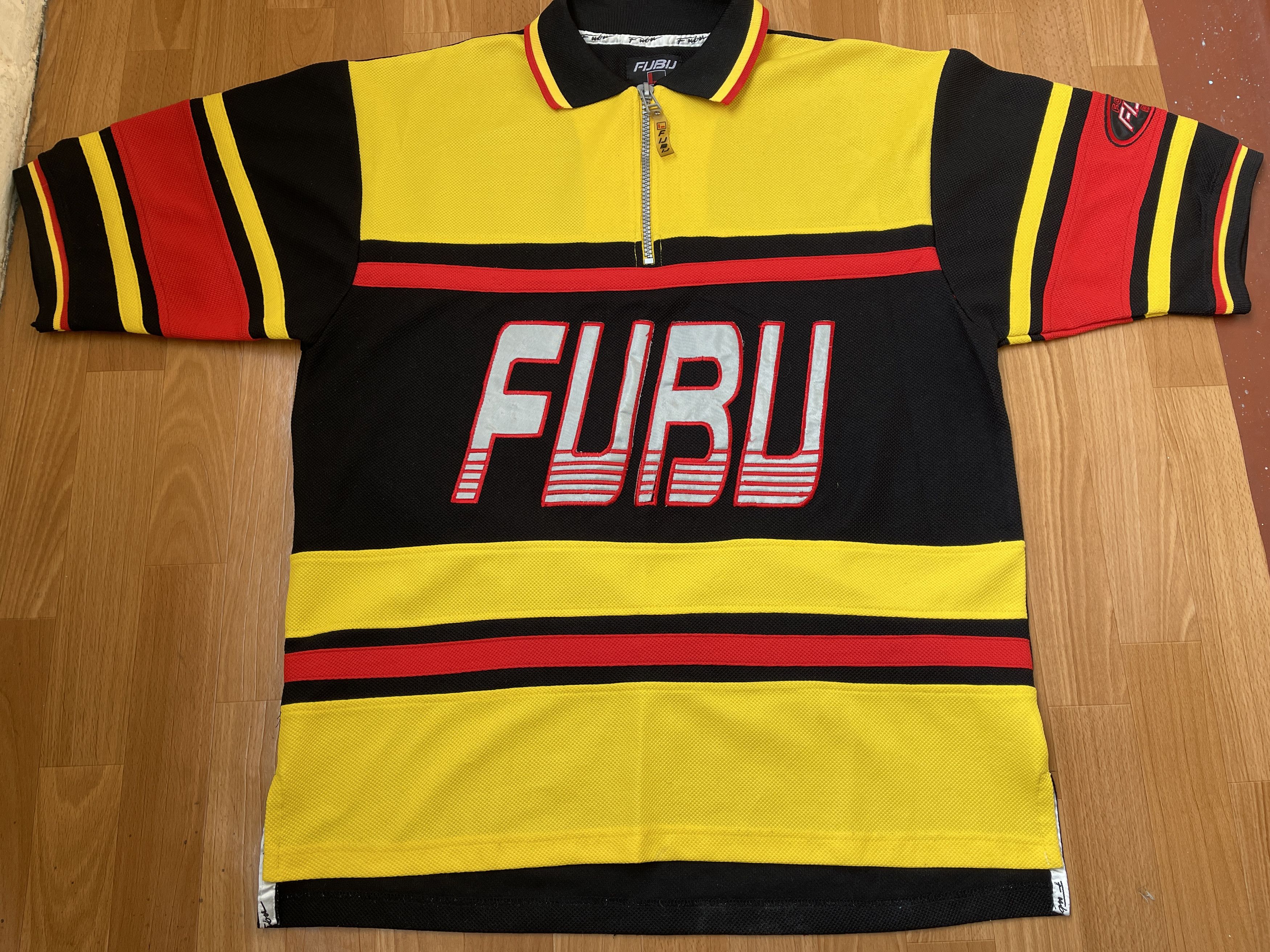 Fubu FUBU jersey, vintage hip hop t-shirt, 90s hip hop skater L Size US L / EU 52-54 / 3 - 2 Thumbnail