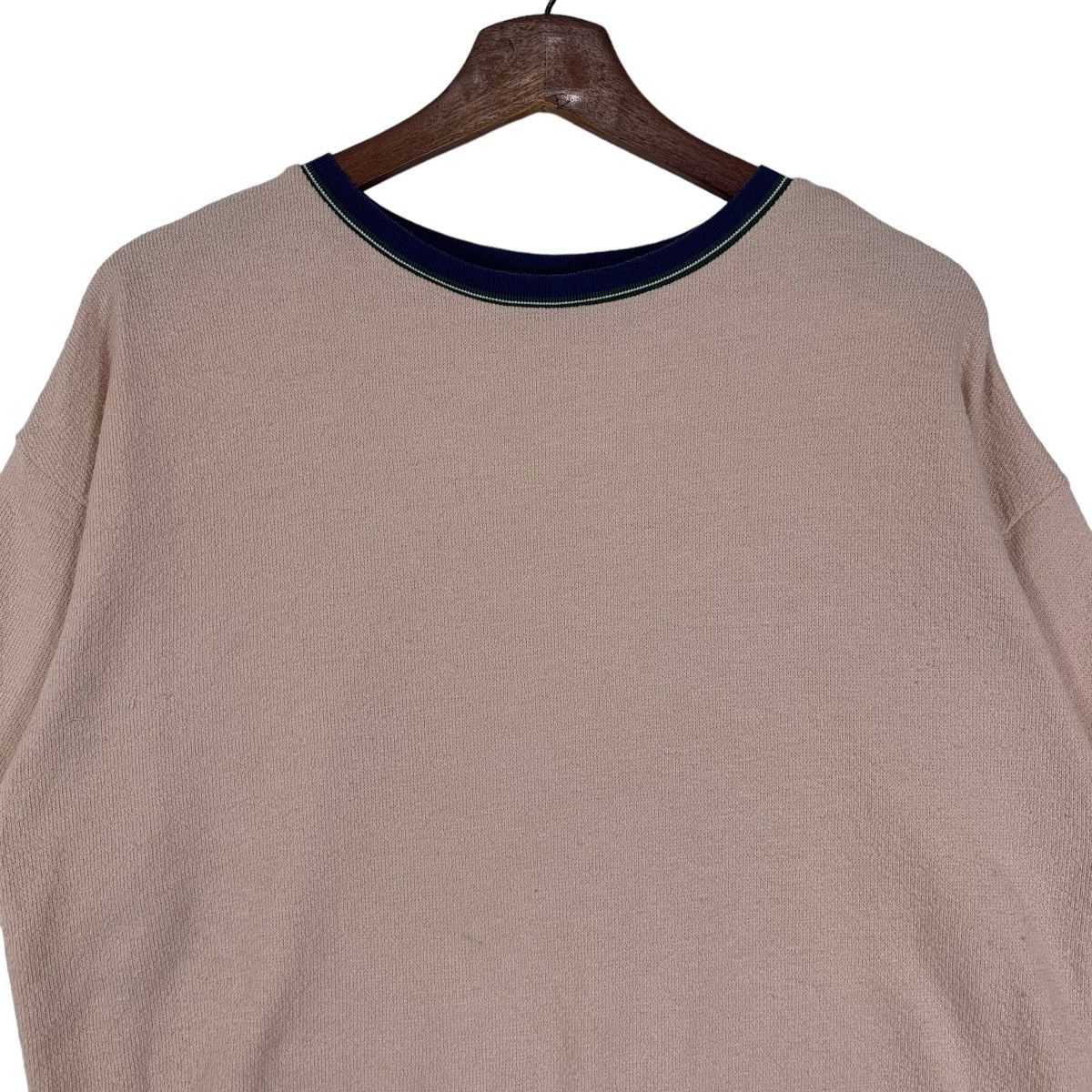 Champion × Vintage Vintage Women Champion Sweatshirt Size M / US 6-8 / IT 42-44 - 2 Thumbnail