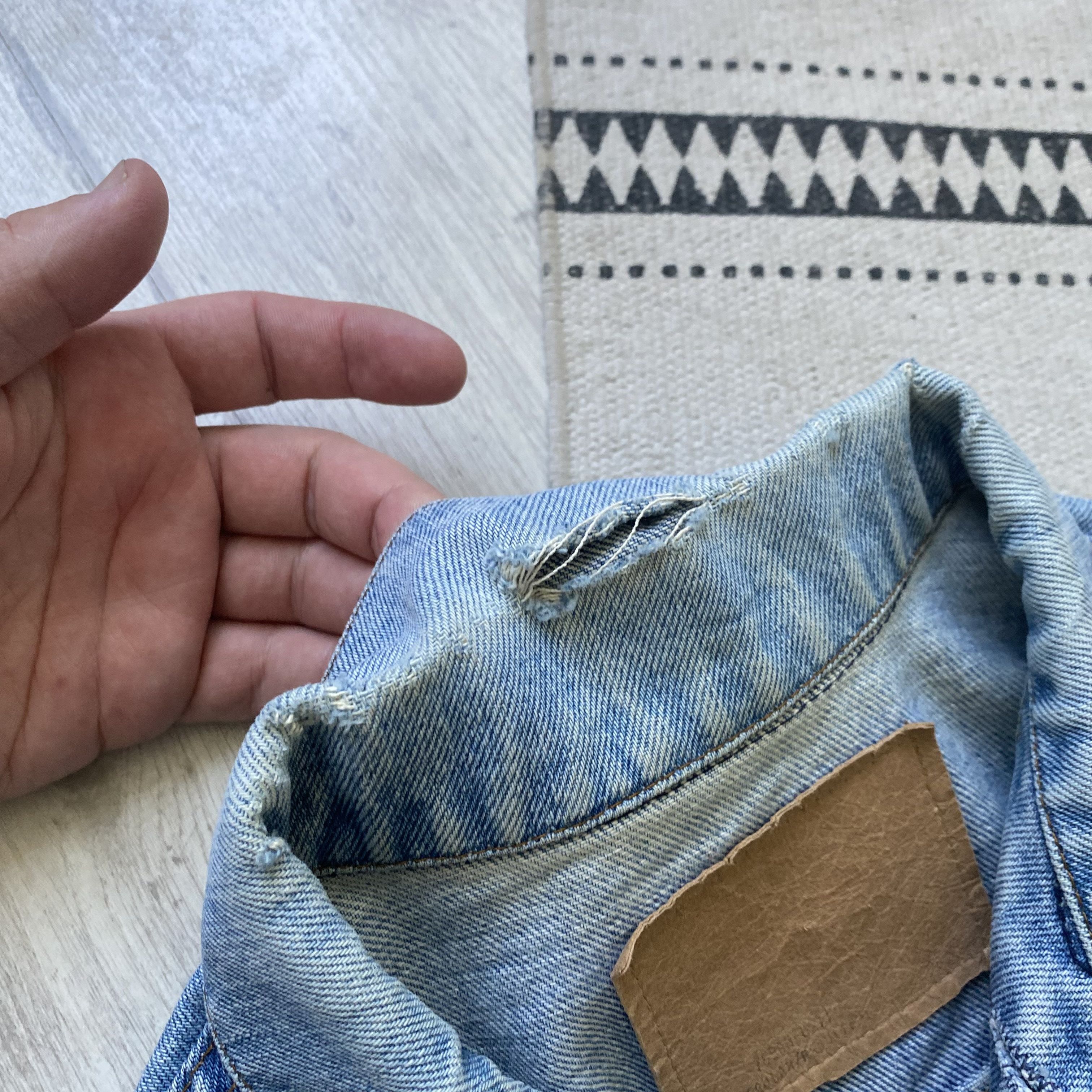 Levi's Vintage Clothing Vintage 80-90 Levis denim jacket Gold Wings Made in Canada Size US S / EU 44-46 / 1 - 8 Thumbnail