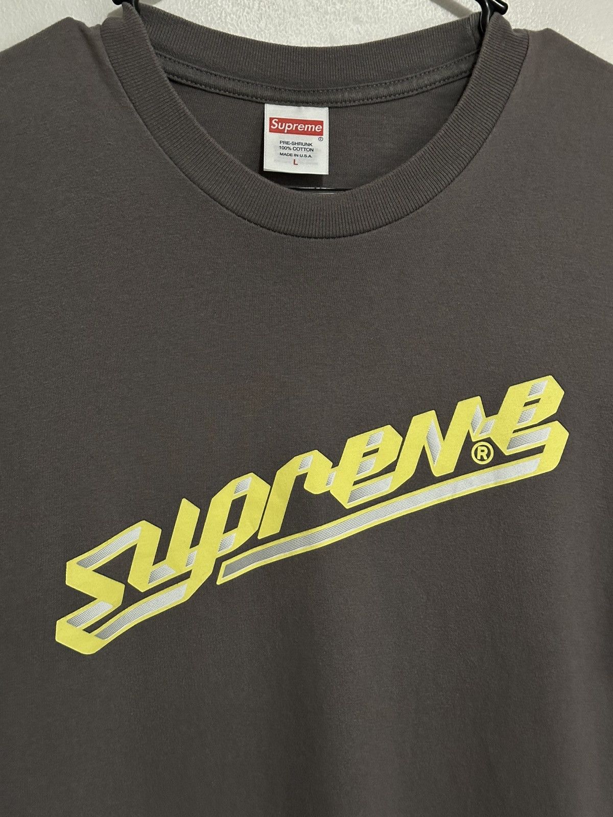 Supreme Supreme Banner Tee Size US L / EU 52-54 / 3 - 2 Thumbnail