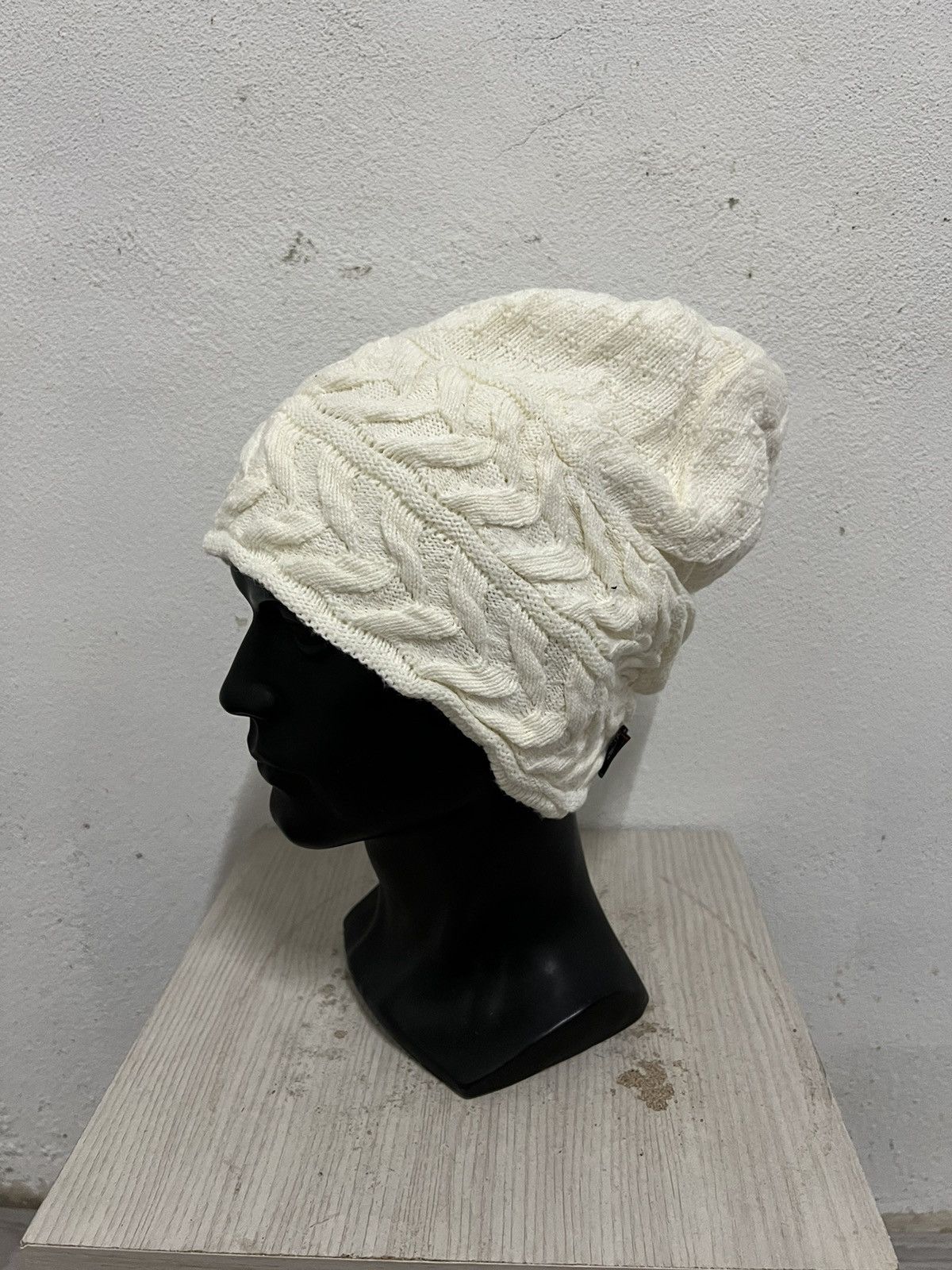 Ellesse Vintage Ellesse Crochet Beanie Hat Size ONE SIZE - 3 Thumbnail
