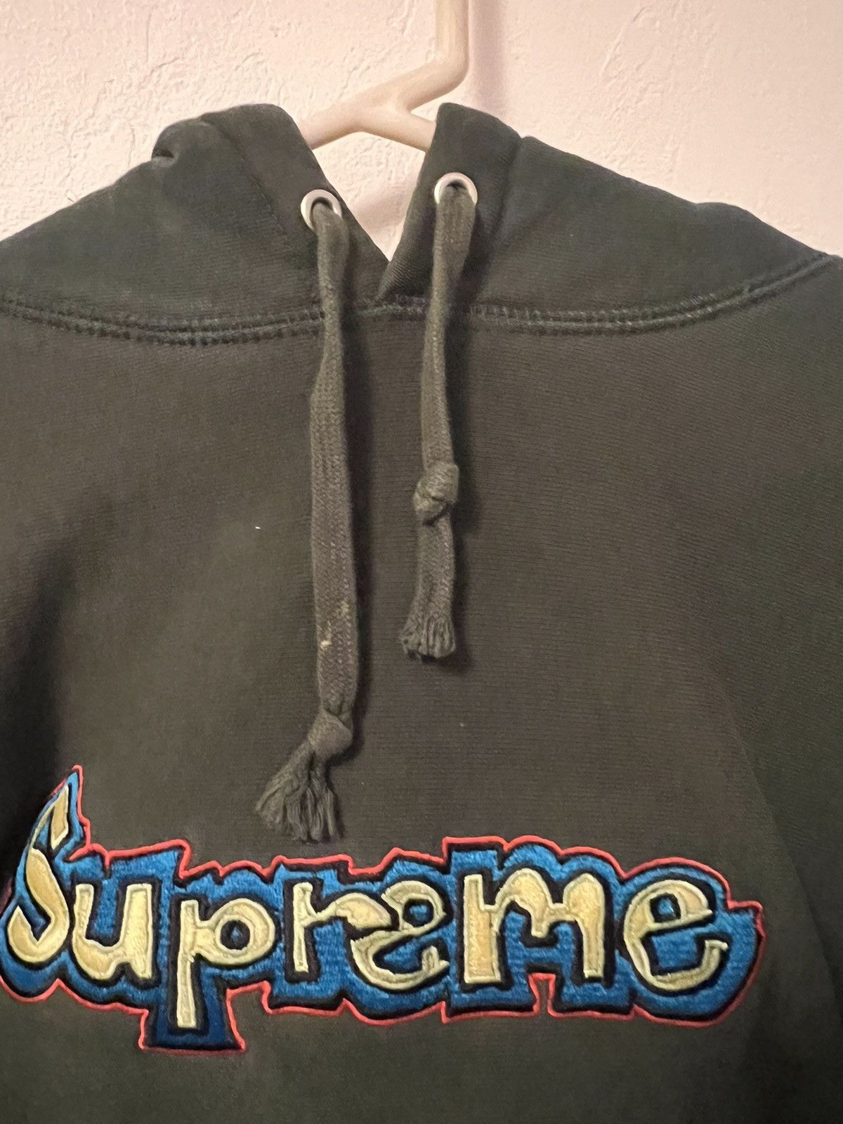Supreme Supreme Gonz logo hoodie Size US L / EU 52-54 / 3 - 4 Thumbnail