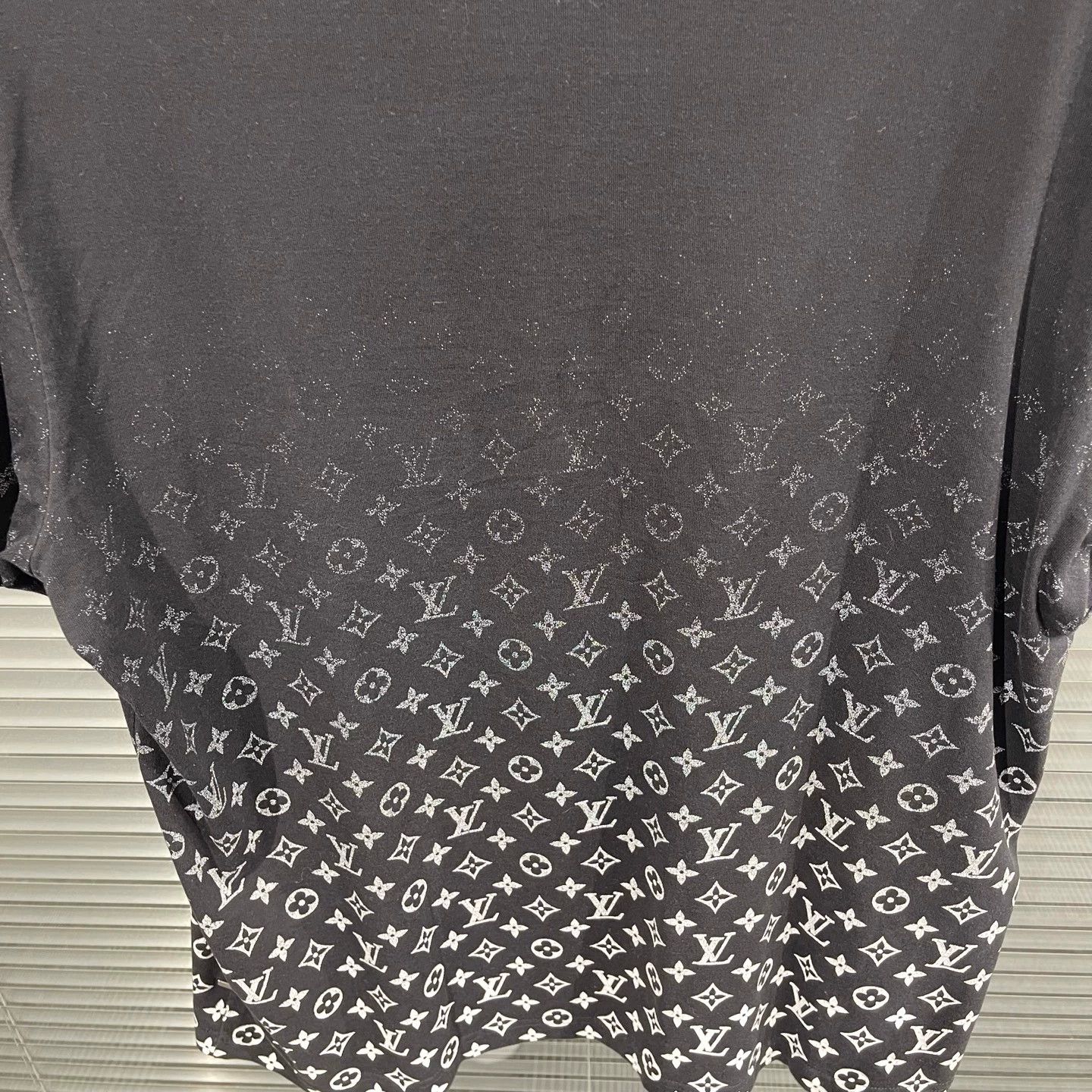 Louis Vuitton Louis Vuitton Gradient Monogram All-Over SS Tee Size US XXL / EU 58 / 5 - 5 Thumbnail