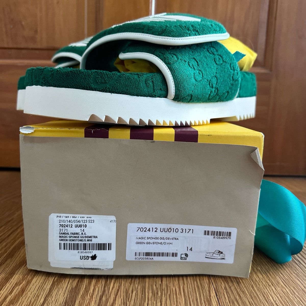 Gucci Magic sponge GG/ Demetra Size US 14 / EU 47 - 4 Thumbnail