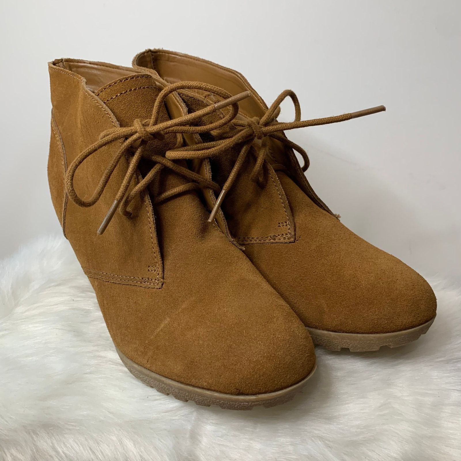 Merona Merona Leather Upper Brown Heel shoes size 9.5 Size US 9.5 / IT 39.5 - 2 Thumbnail