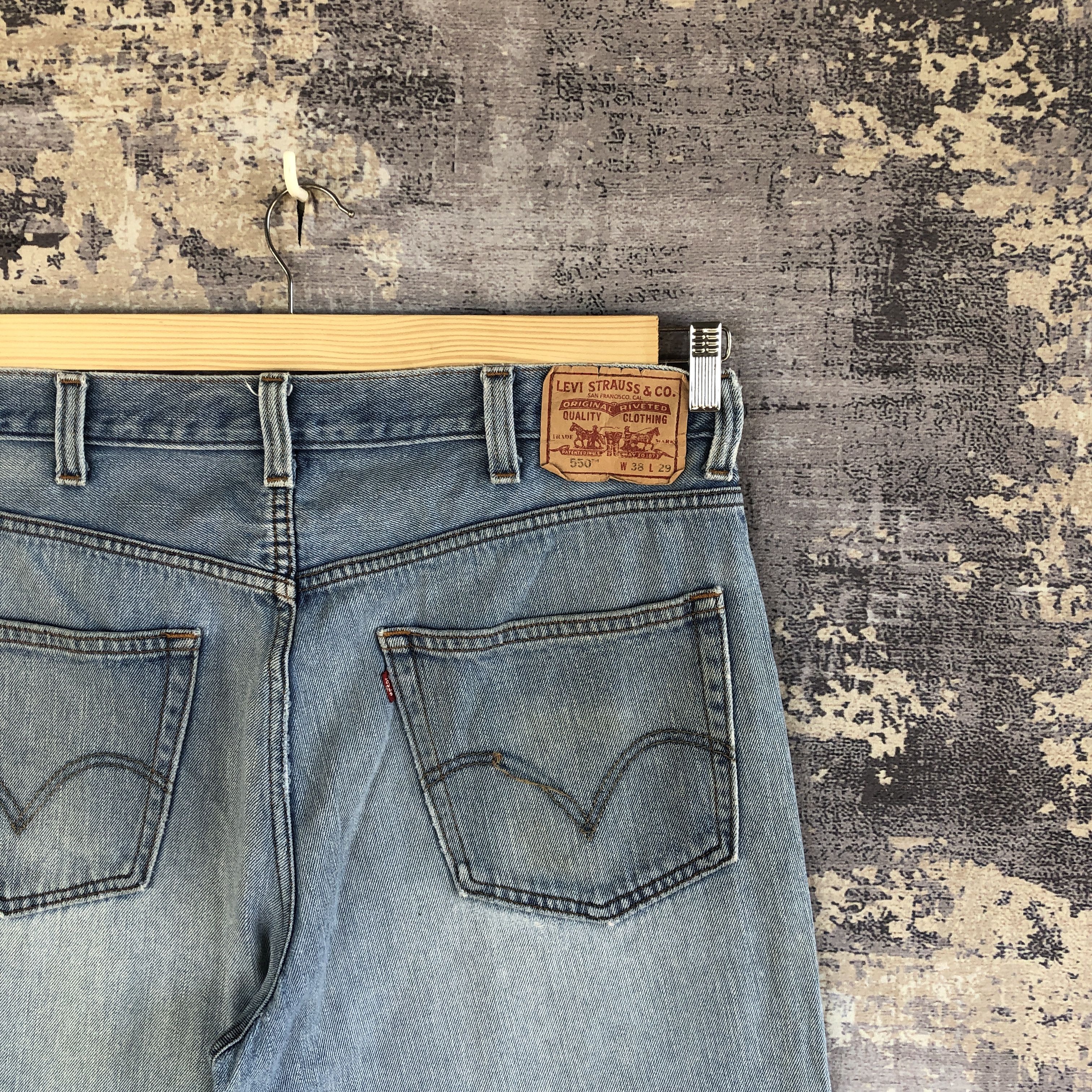 Levi's Vintage Levi's 550 Sun Faded Jeans Levis Light Wash Denim Size US 36 / EU 52 - 5 Thumbnail