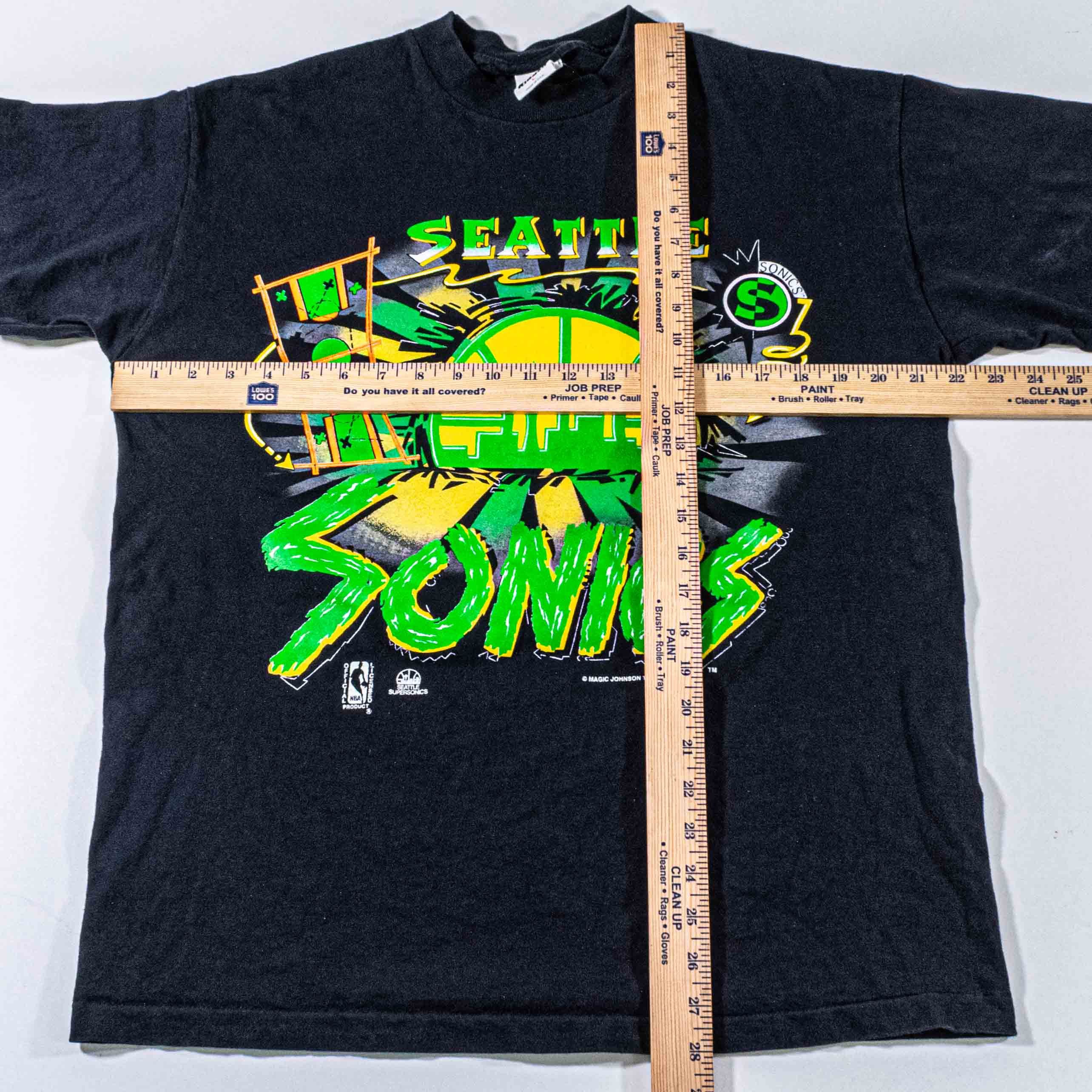 Vintage Vintage 90s Seattle Sonics Shirt Large Magic Johnson Ts NBA Size US L / EU 52-54 / 3 - 3 Thumbnail
