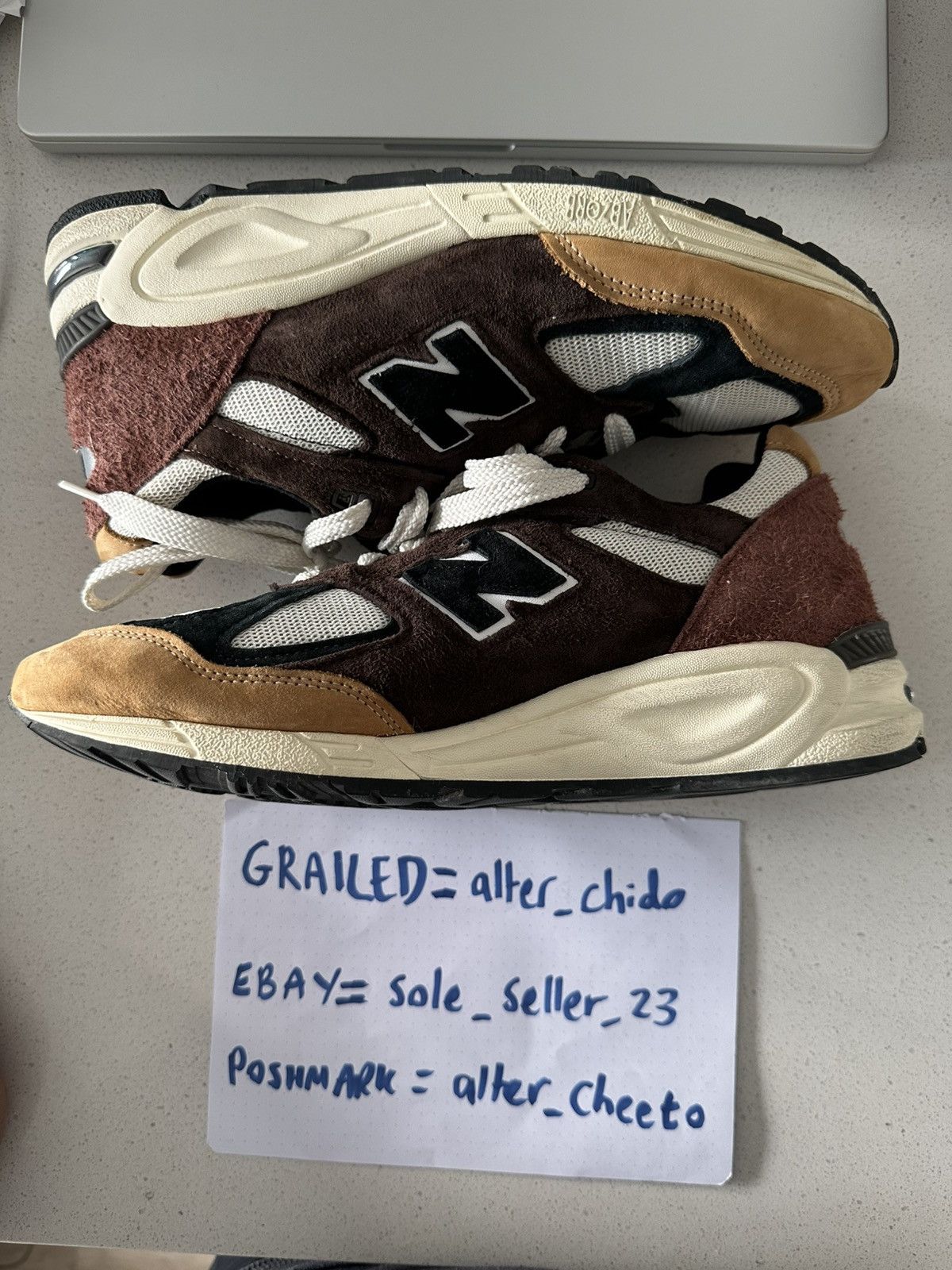 New Balance New balance M990BB2 990v2 Teddy Santis MiUSA Size US 10 / EU 43 - 2 Thumbnail