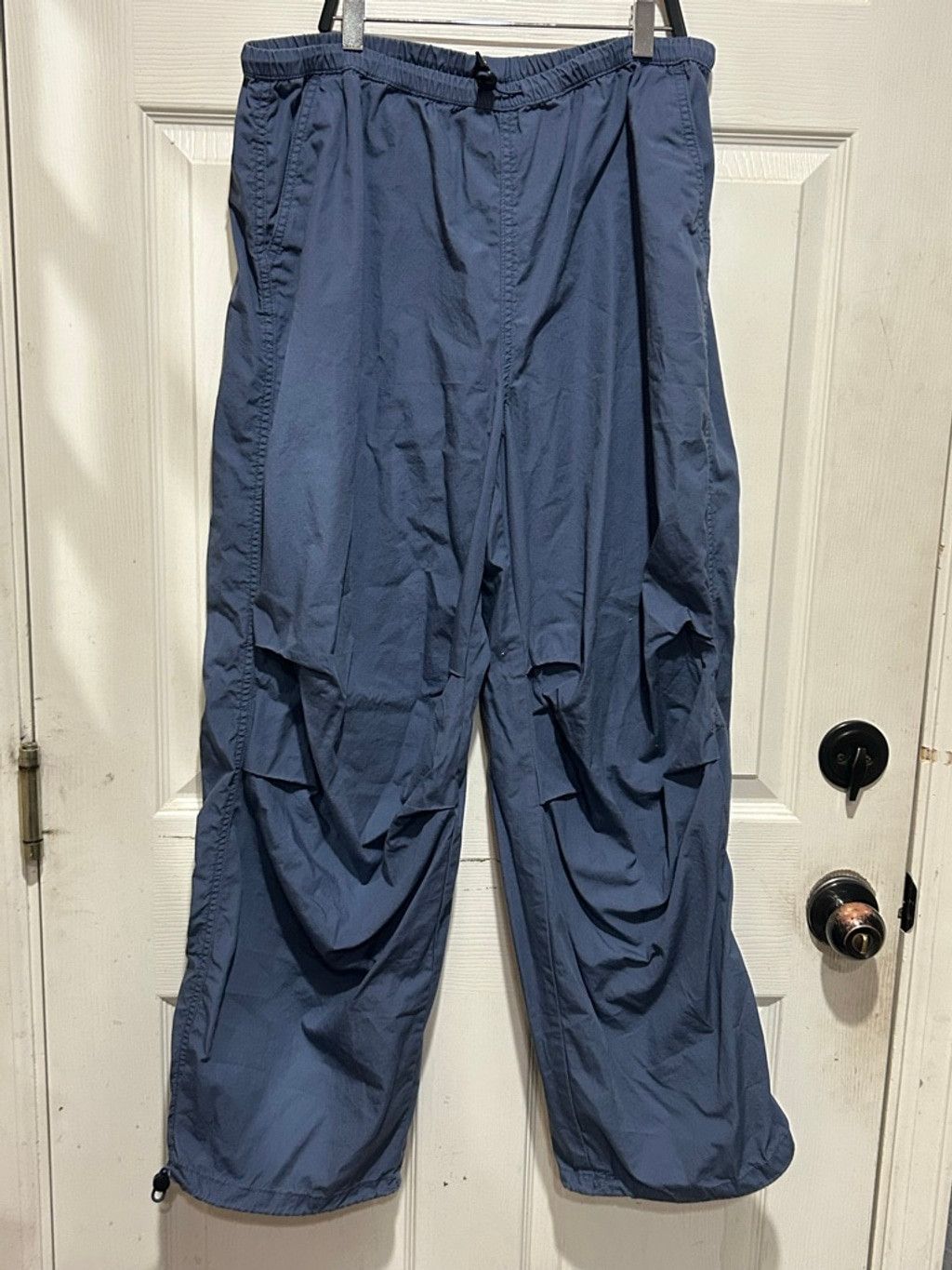 H&M Women's H&M Blue Track Pants & Joggers S Size 23" - 1 Thumbnail