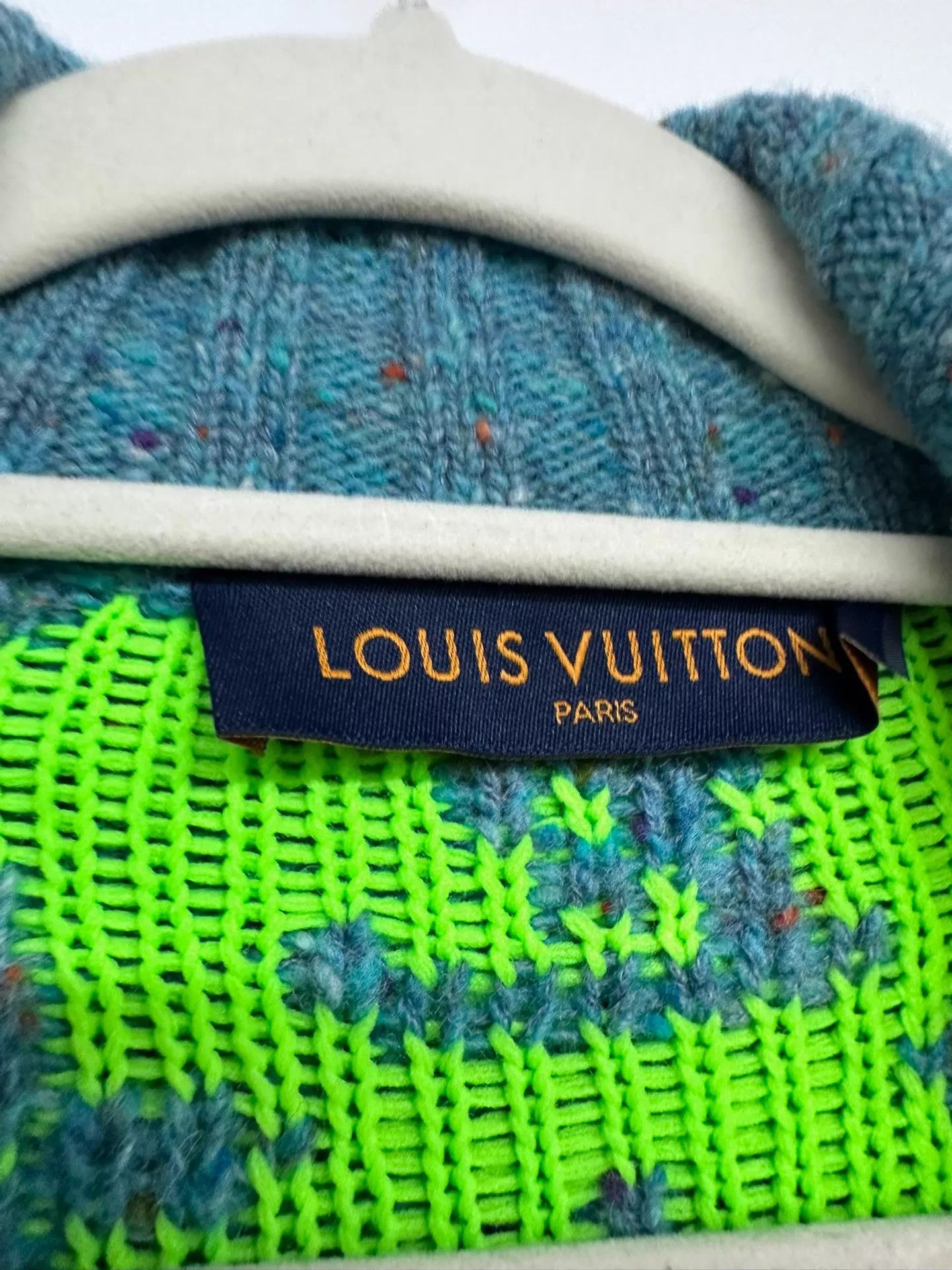 Louis Vuitton Louis Vuitton All Over Print Size S Short Jacket Size US S / EU 44-46 / 1 - 5 Thumbnail