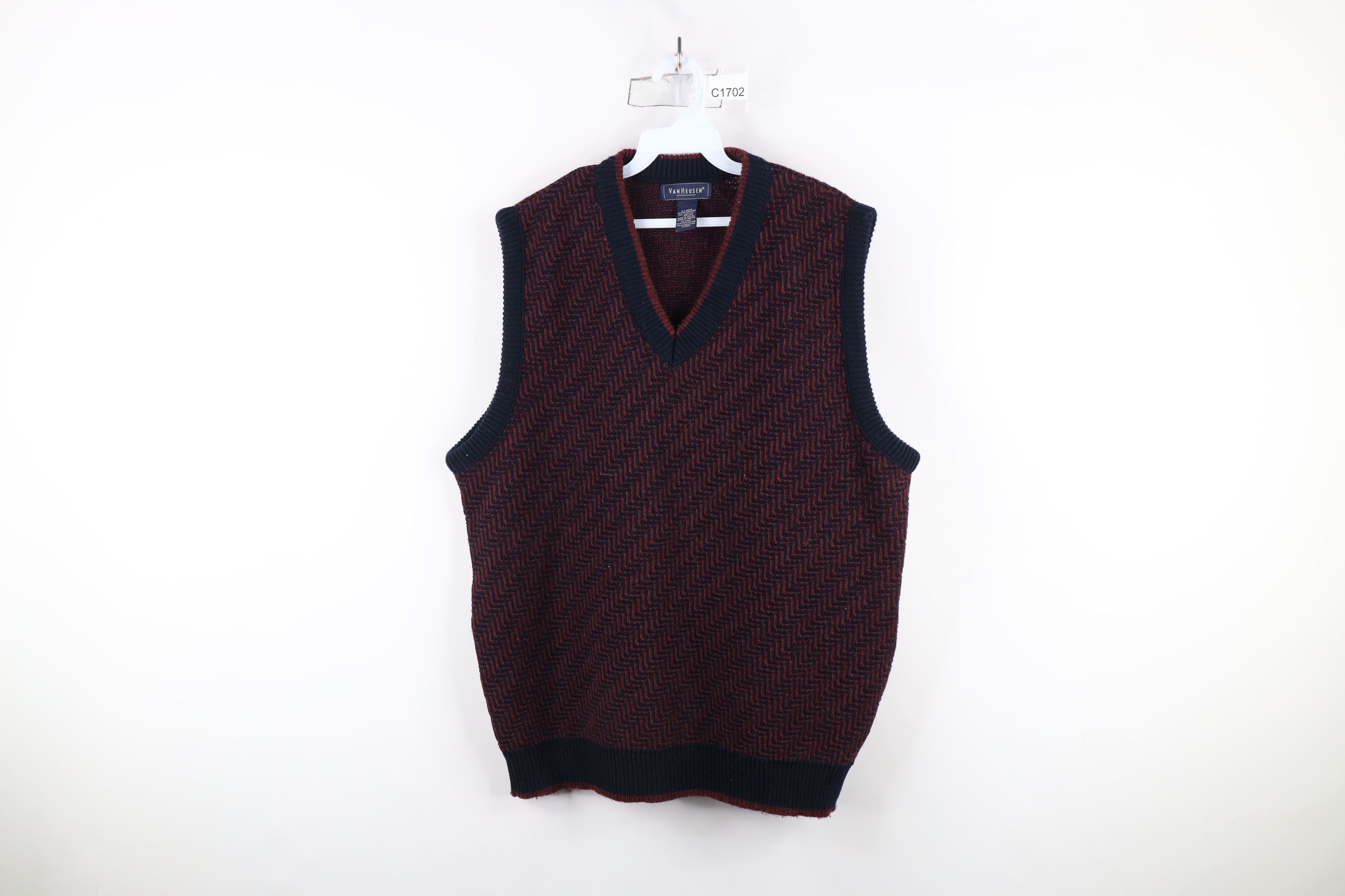 Vintage Vintage 90s Streetwear Herringbone Zig Zag Knit Sweater Vest Size US XL / EU 56 / 4 - 1 Thumbnail