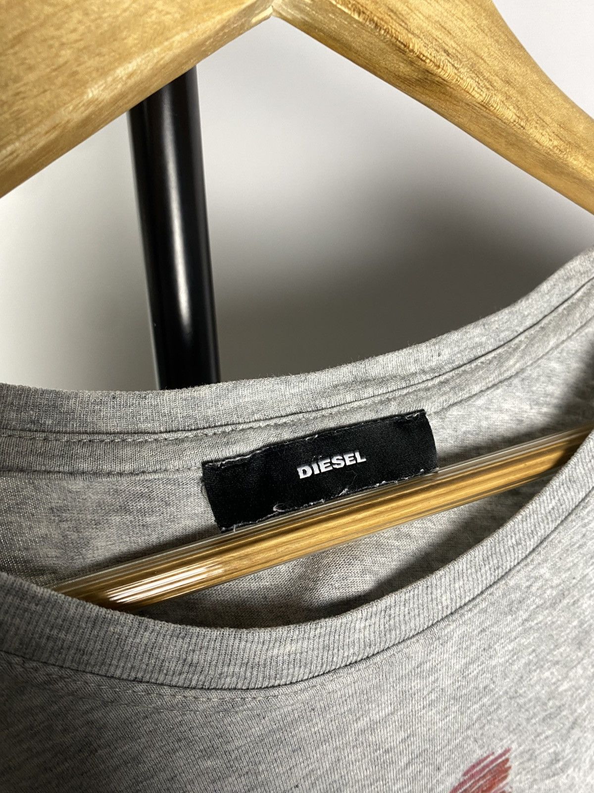 Designer × Diesel × Japanese Brand Vintage Luxury Diesel Logo Heart Japanese T-Shirt Size M / US 6-8 / IT 42-44 - 5 Thumbnail