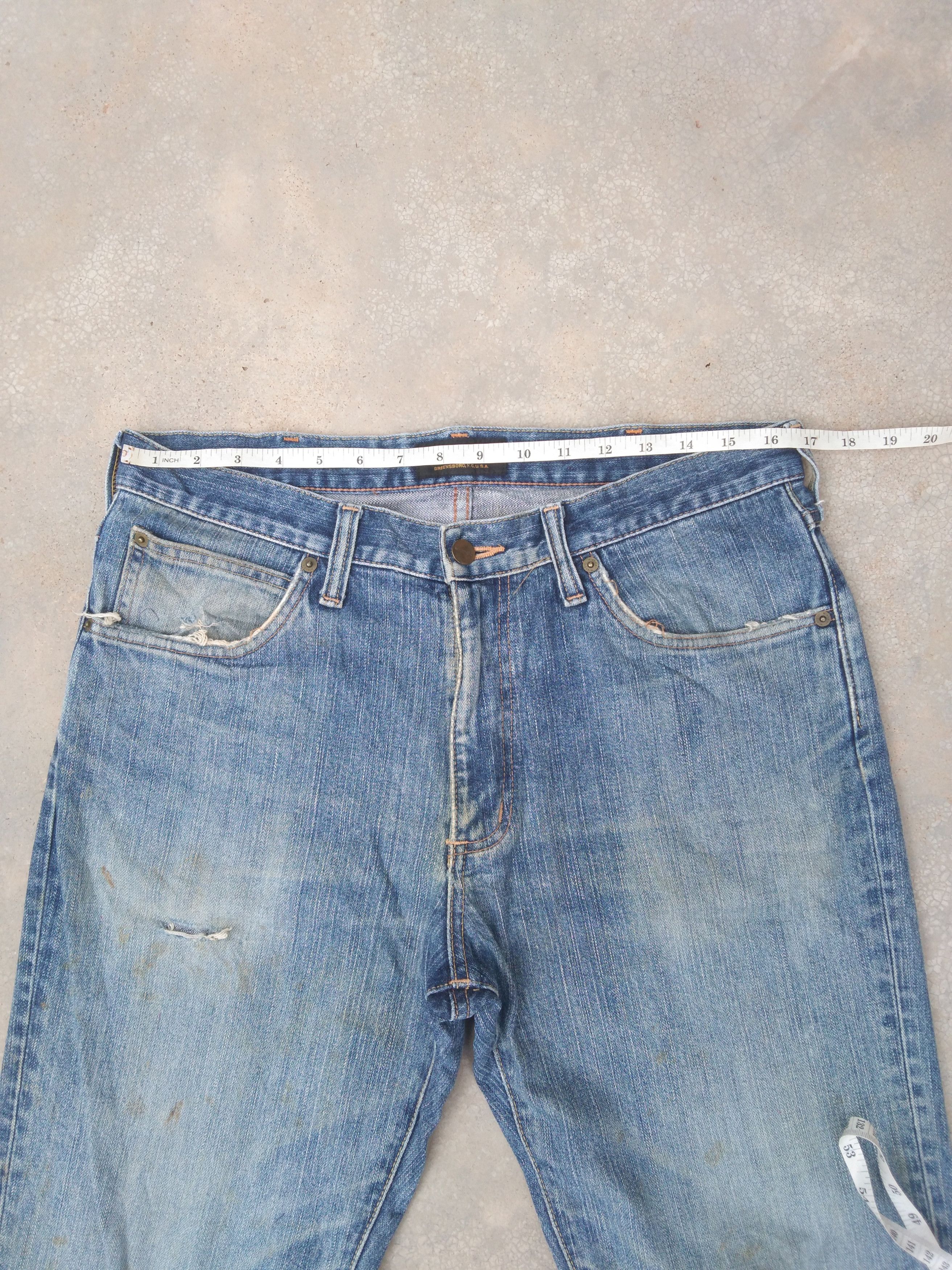 Wrangler Vintage Faded Blue Wrangler Straight Distressed Jeans 33x31 Size US 33 - 10 Thumbnail