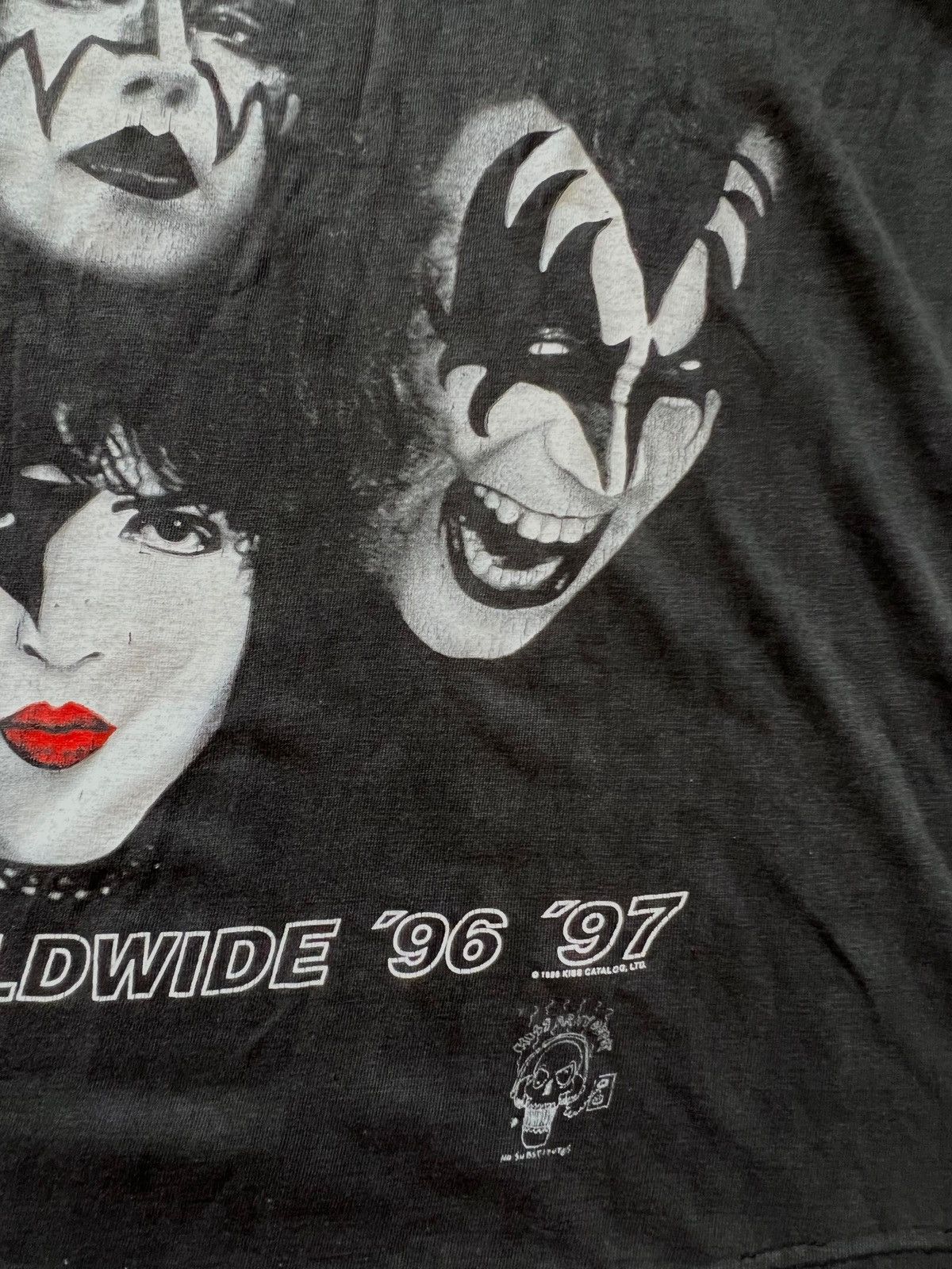 Band Tees Vintage Tshirt 90s Kiss Size US XL / EU 56 / 4 - 3 Thumbnail