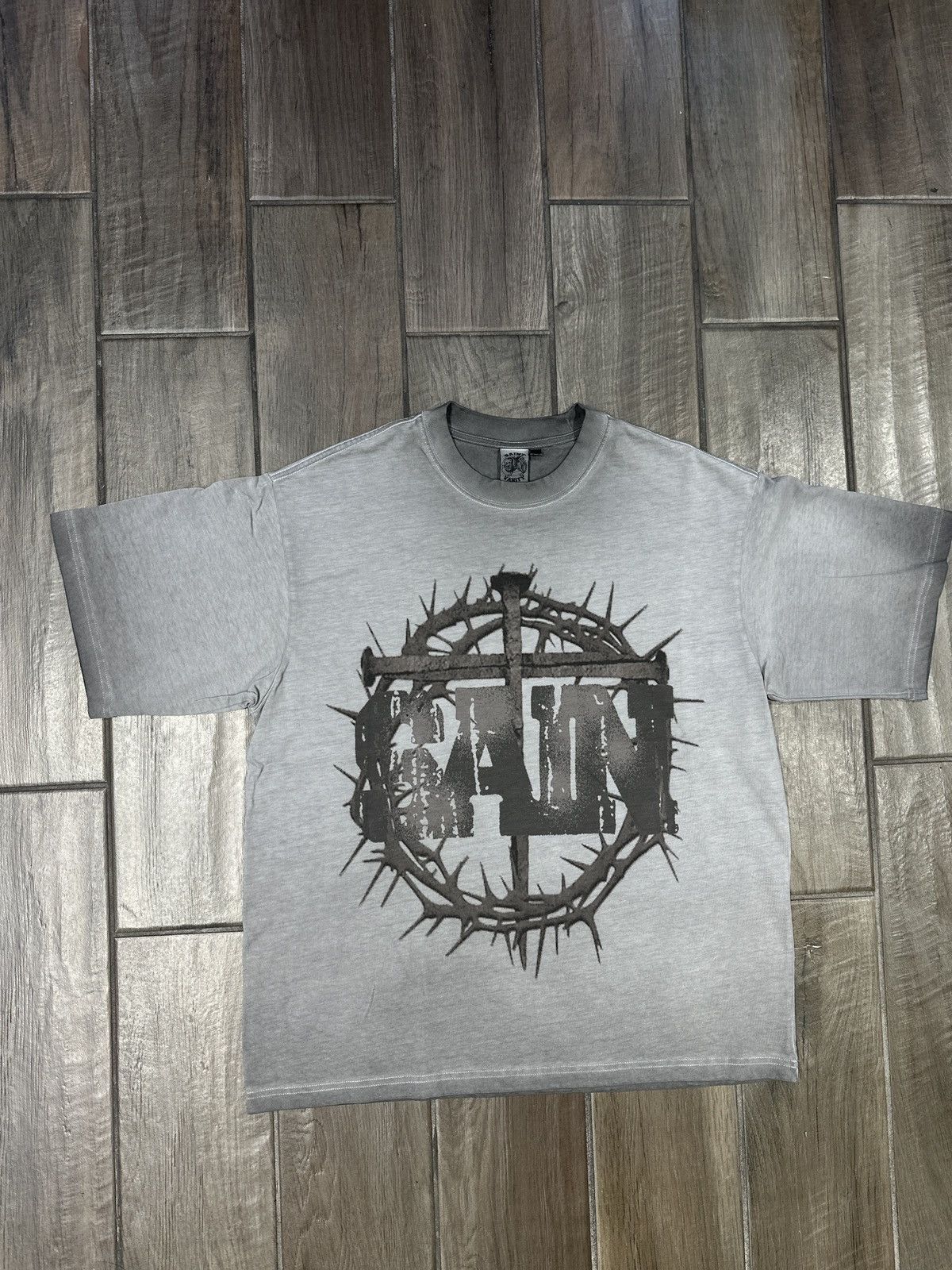 Saint Vanity SAINT VANITY CROSS TEE GREY Size US L / EU 52-54 / 3 - 1 Thumbnail