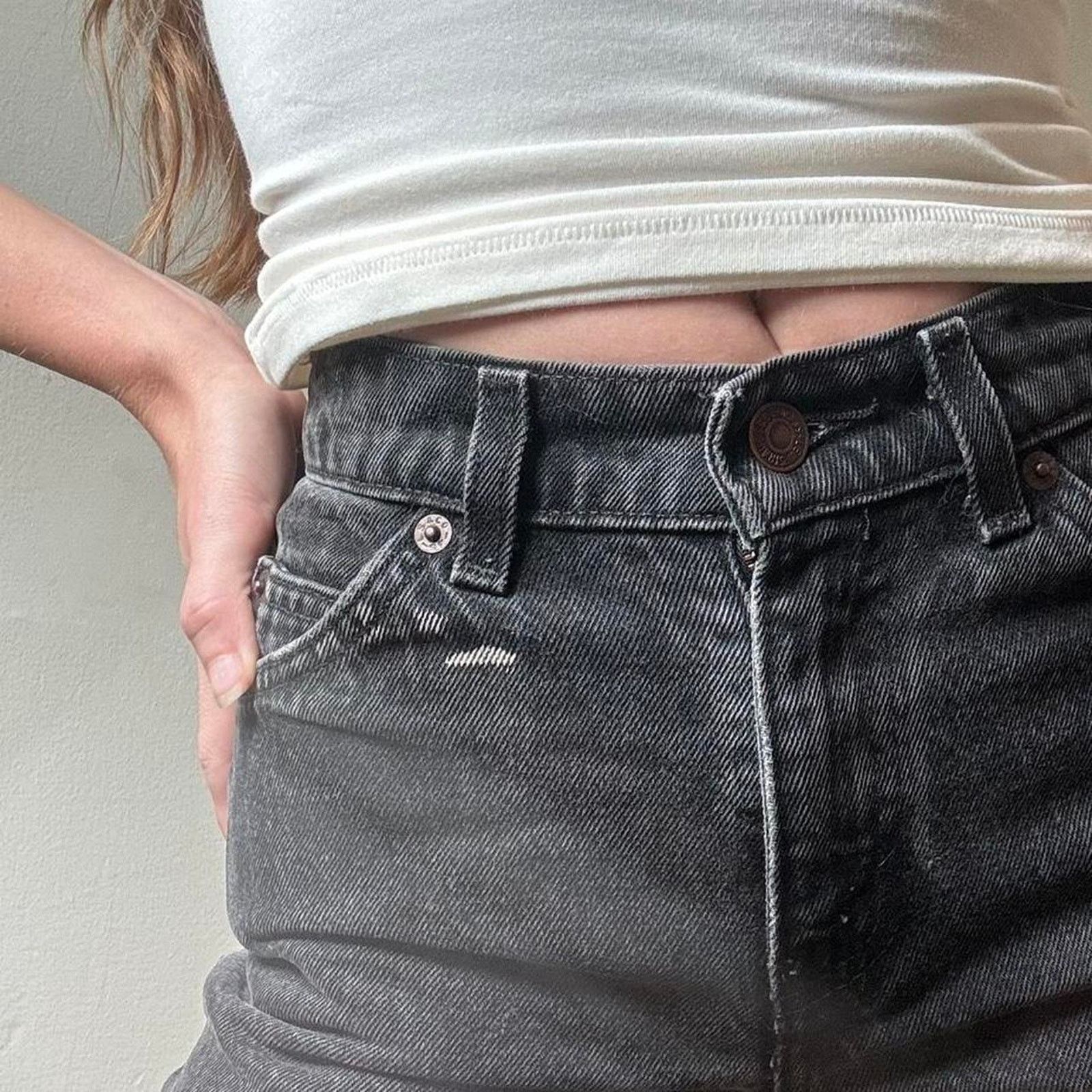 Levi's Vintage Levi’s Orange Tab Faded Black Cutoff Shorts 23 90s Size 23" - 4 Thumbnail