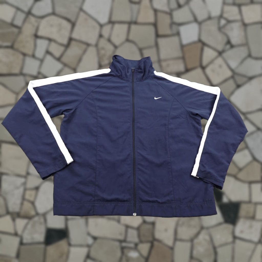 Nike VINTAGE Nike Jacket Womens Large Blue Track Coat Windbreaker Full Zip Swoosh Y2K Size L / US 10 / IT 46 - 1 Thumbnail