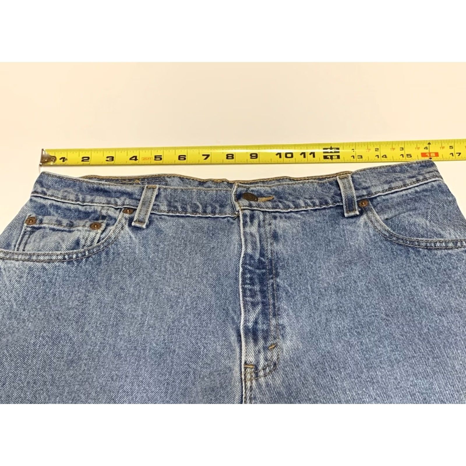 Levi's VINTAGE Levi's 550 Jeans Mom Relaxed Fit High Waist 14 M Reg 32x31 Blue Stained 90s Womens Size 36" / US 14 / IT 50 - 3 Thumbnail