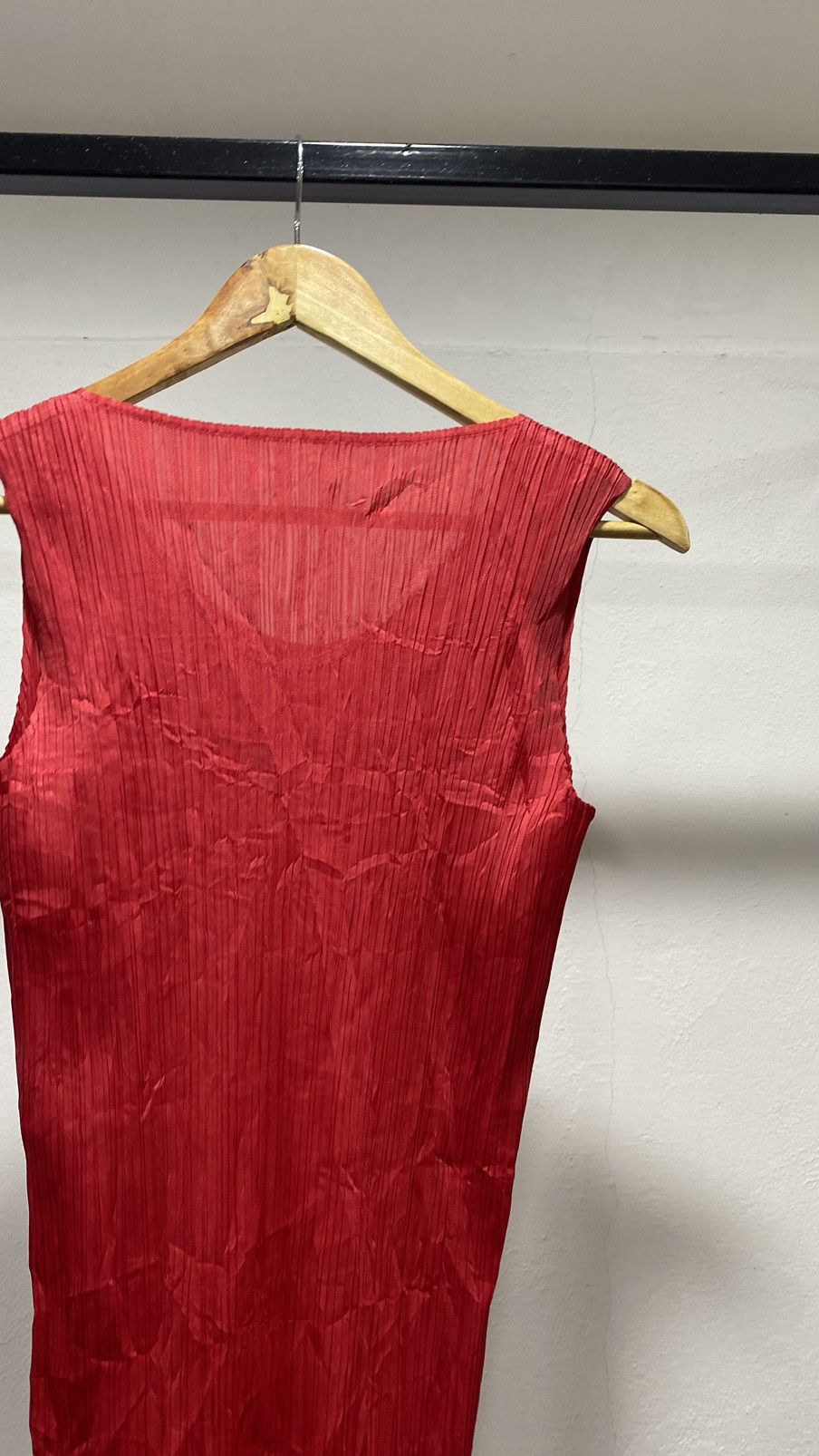 Pleats Please Issey Miyake 💥RARE Issey Miyake Pleats Please Red Size ONE SIZE - 13 Thumbnail