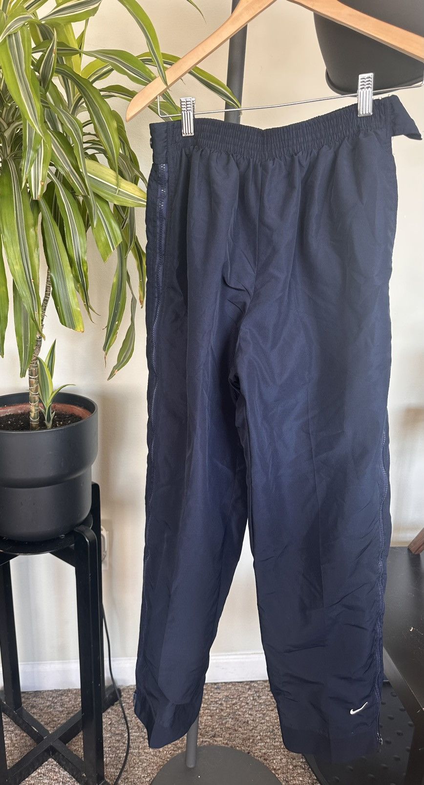 Nike Vintage 90’s Nike Full Zip Trackpants Navy Medium Size US 29 - 1 Thumbnail