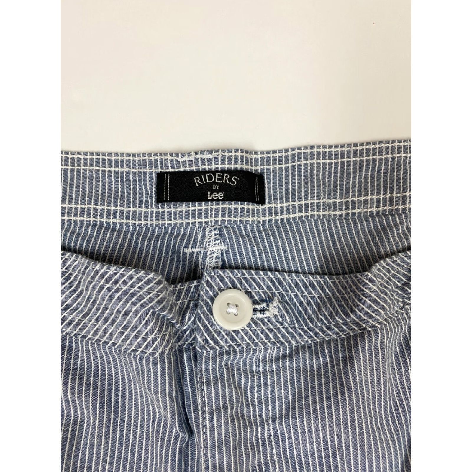 Lee Riders By Lee Womens Shorts 26 Striped Blue Chino Size 30" / US 8 / IT 44 - 4 Thumbnail
