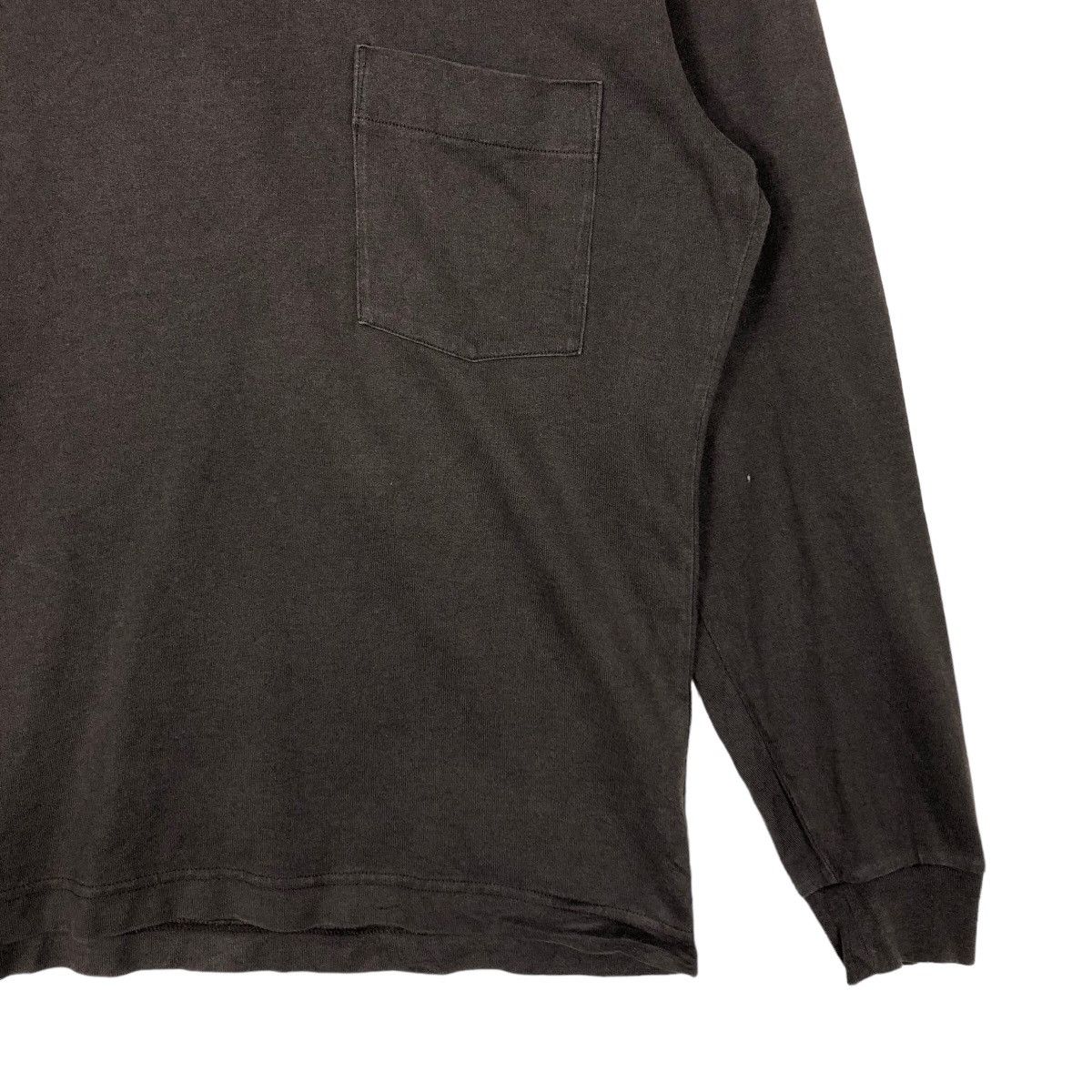 Japanese Brand 🔥Long Sleeve Sweatshirt Uniqlo Undercover Japan Made Size US M / EU 48-50 / 2 - 4 Thumbnail