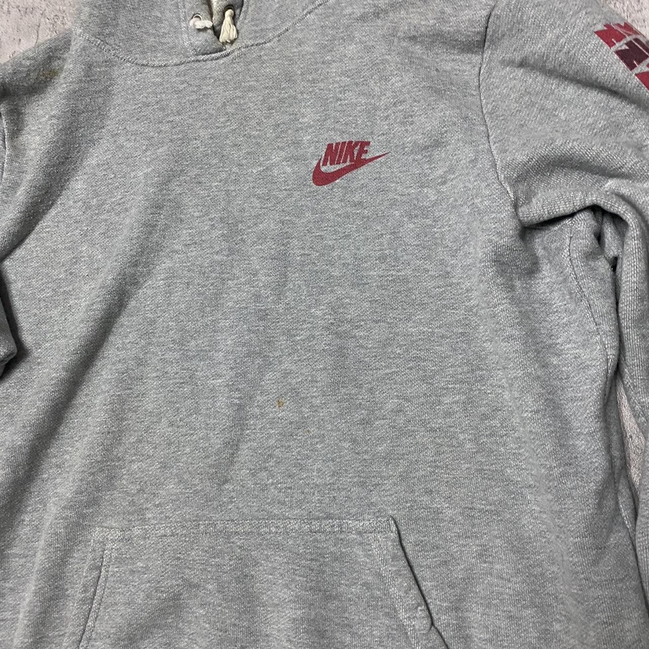 Nike Grey Nike hoodie with red accents #hoodie Size US L / EU 52-54 / 3 - 3 Thumbnail