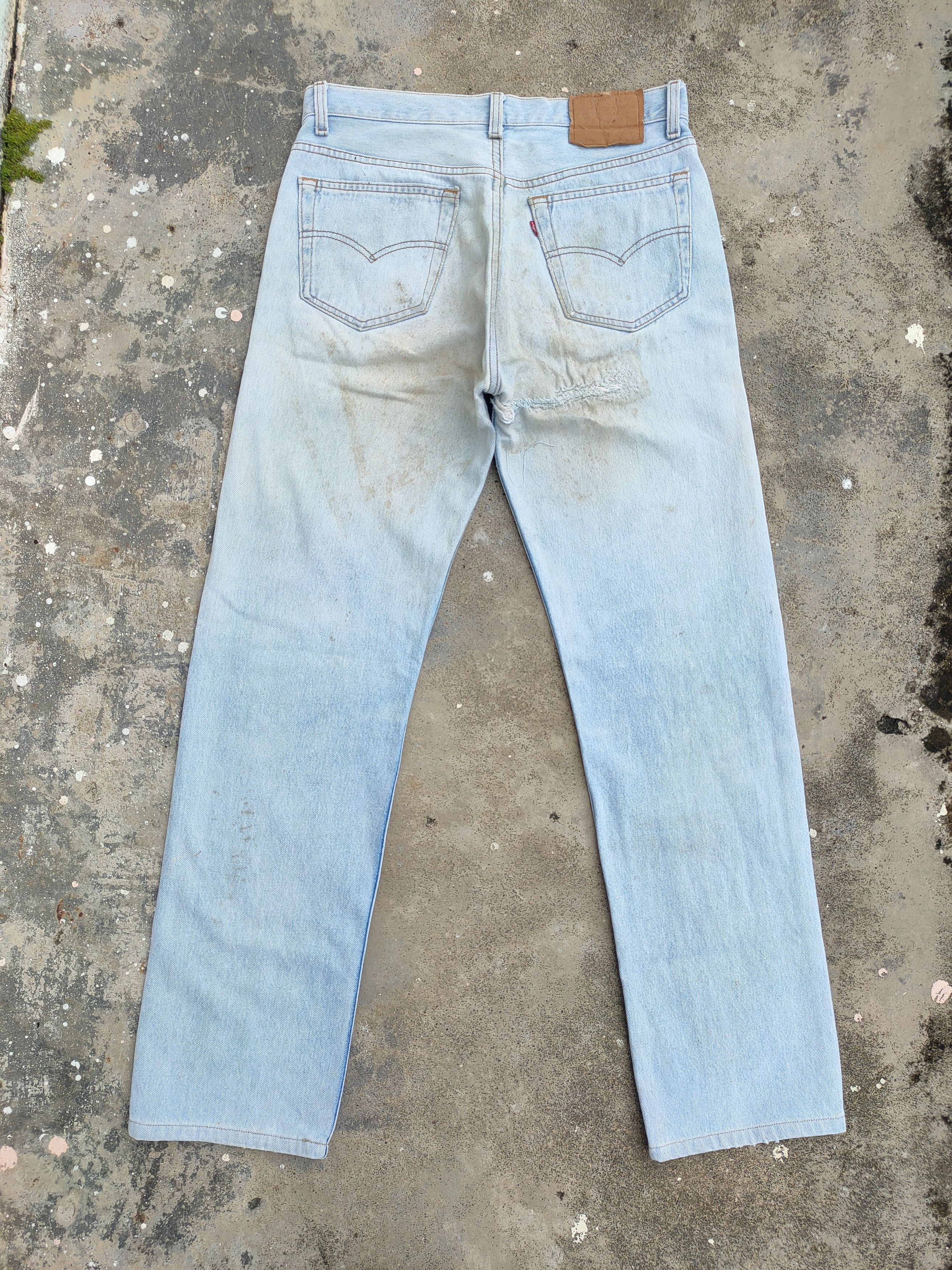 Levi's Vintage Clothing VINTAGE LEVI'S 501 USA LIGHT WASH RUSTY FADED JEAN DENIM Size US 32 / EU 48 - 9 Thumbnail