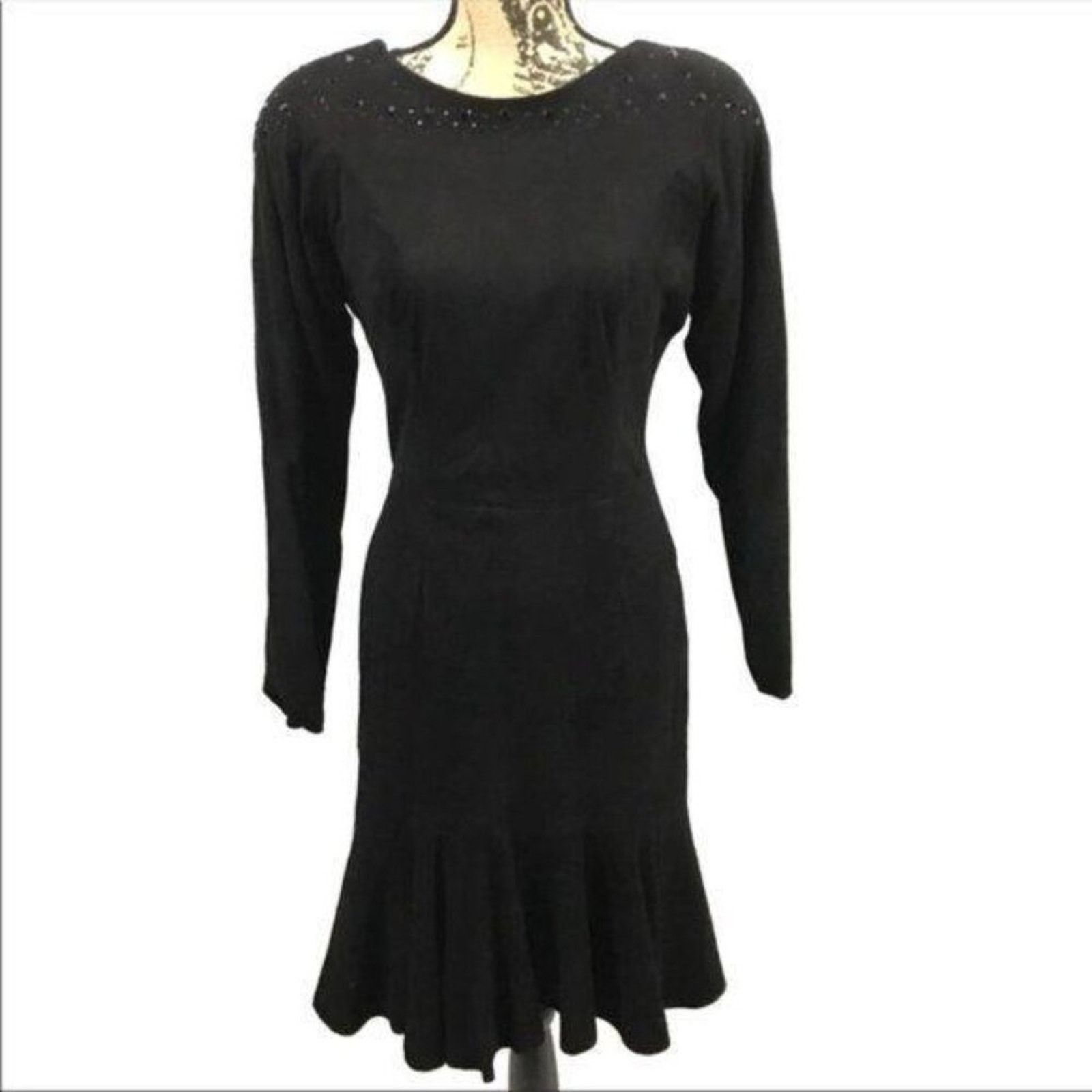 Vintage Vakko Black Suede Plunging Back Rhinestone Womens Size 6 Size M / US 6-8 / IT 42-44 - 1 Thumbnail