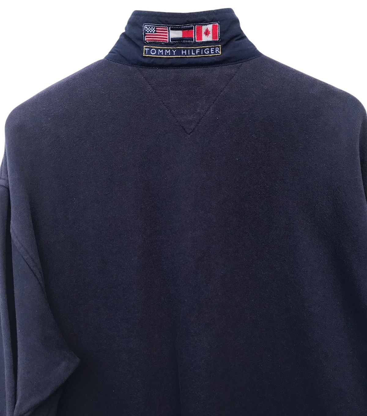 Tommy Hilfiger Vintage Faded Tommy Hilfiger Usa Flag Athletics Sweatshirt Size US L / EU 52-54 / 3 - 9 Thumbnail