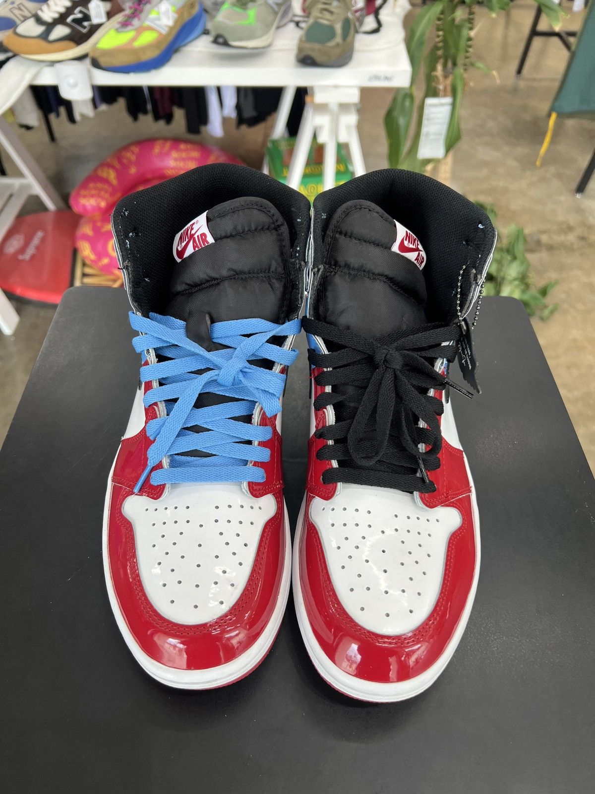 Jordan Brand Air Jordan 1 Fearless UNC Chicago Sz. 10.5 (2019) Size US 10.5 / EU 43-44 - 2 Thumbnail