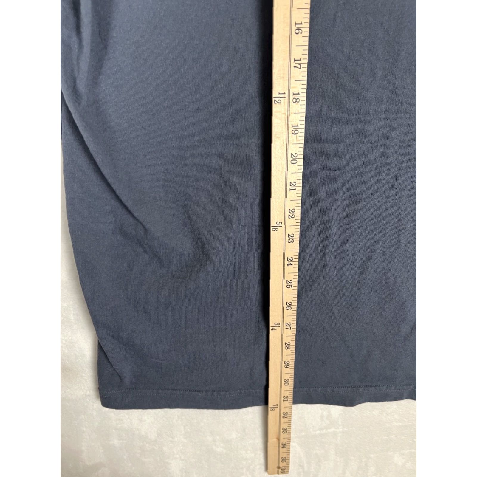 Carhartt VINTAGE Carhartt Pocket Shirt Navy Blue Size XL 2XLT Regular Short Sleeve Crew Neck Grunge 90s Mens Size US XXL / EU 58 / 5 - 4 Thumbnail