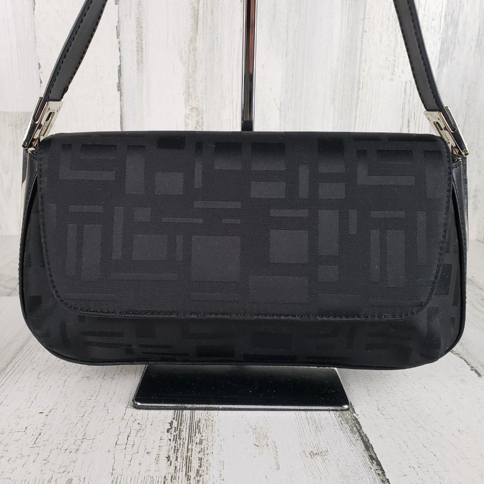 Other The Limited Black Textured Silver-Tone Shoulder Bag Purse Size ONE SIZE - 2 Thumbnail