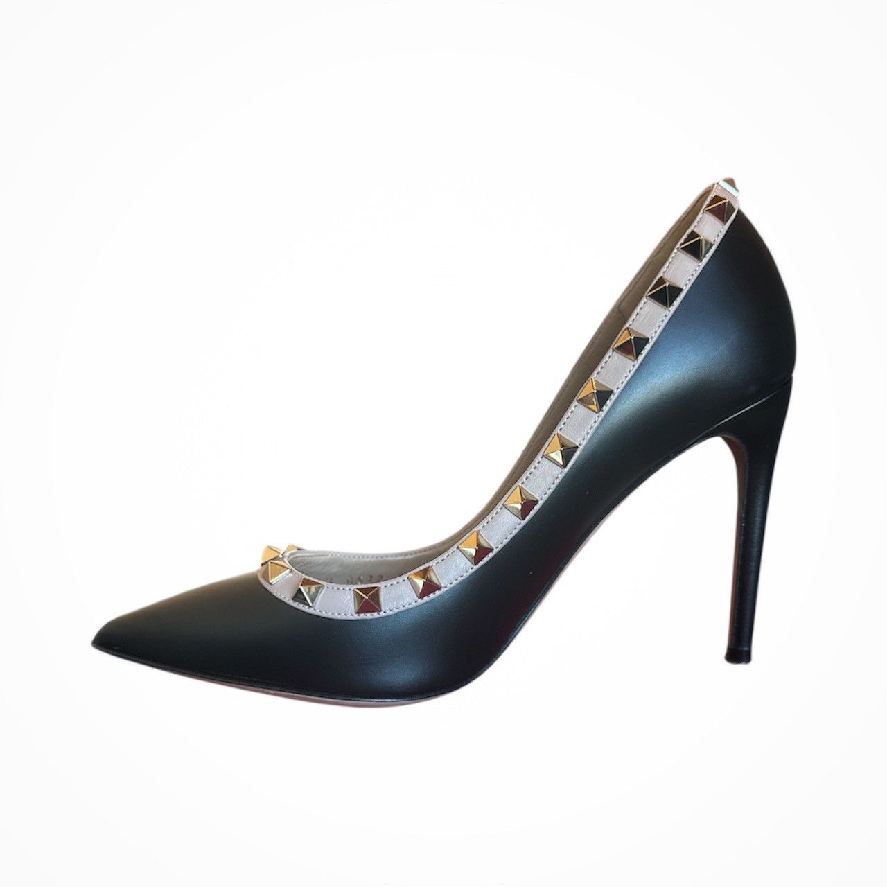 Valentino VALENTINO GARAVANI Rockstud Pointed Heel EU 37.5/7.5 Black Size US 7.5 / IT 37.5 - 8 Thumbnail