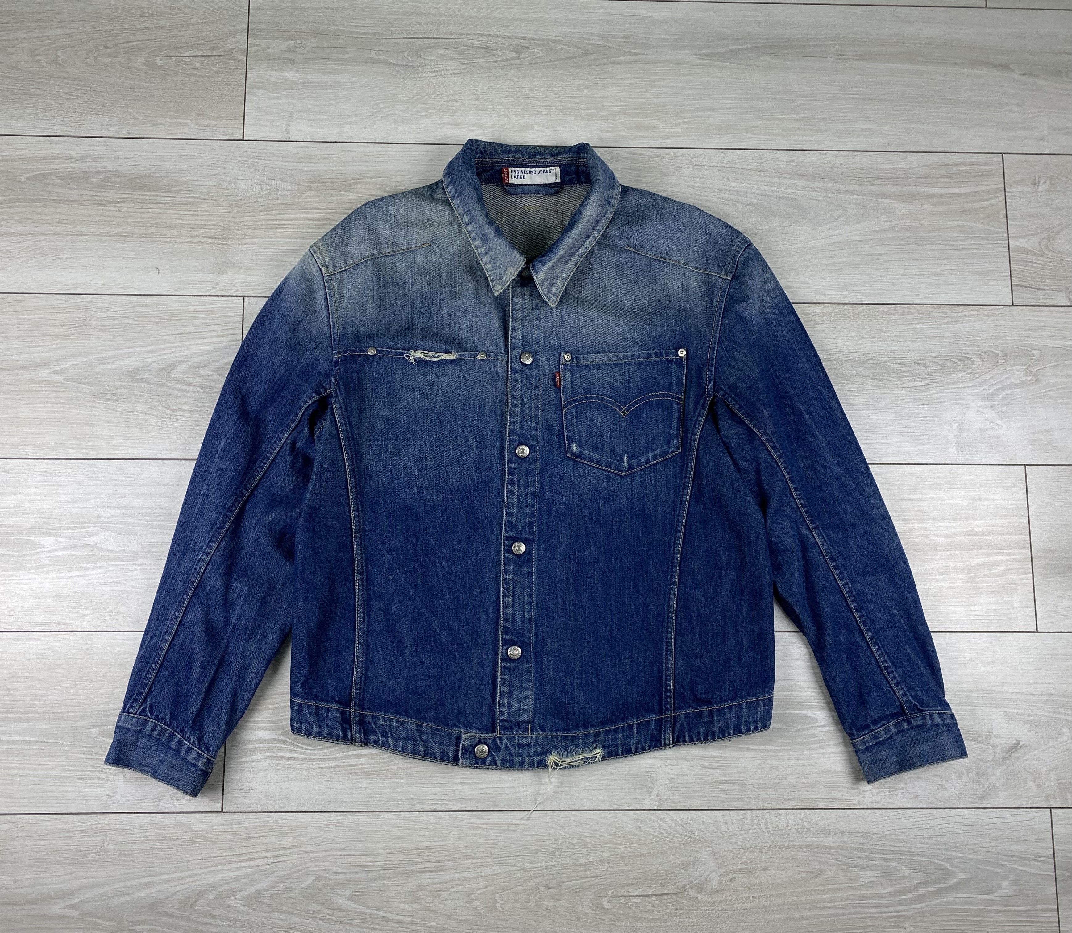 Levi's × Vintage Vintage 90s Levis 777 Button #527 Distressed