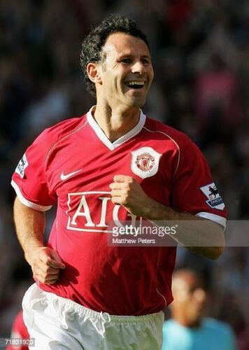 Nike MANCHESTER UNITED 2006 2007 GIGGS FOOTBALL SOCCER JERSEY Size US M / EU 48-50 / 2 - 13 Thumbnail