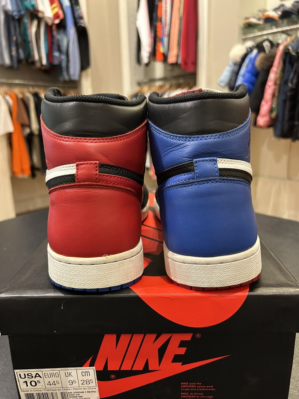 Jordan Brand Jordan 1 Retro High ‘Top 3’ Size US 10.5 / EU 43-44 - 3 Thumbnail