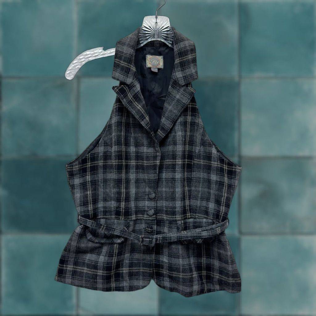 Forever 21 VINTAGE Y2K FOREVER 21 Vest Top L Gray Plaid Goth Academia Alice Cullen Shirt Women L Size L / US 10 / IT 46 - 1 Thumbnail