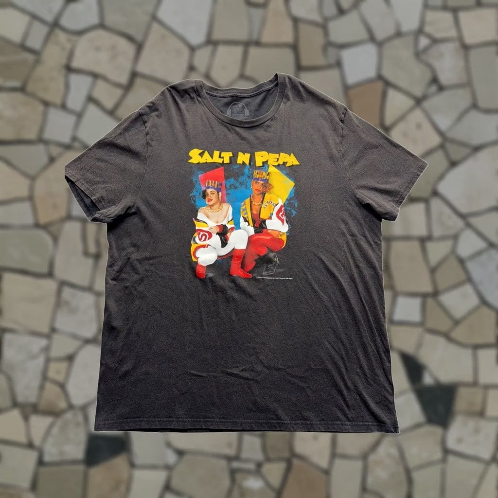 Lee Lee Salt N Pepa Graphic Tee Black Short Sleeve Cotton Blend #7791 Mens 2XL T-Shirt Graphic Vintage Style Cool Casual Shirts Size US 39 - 1 Thumbnail