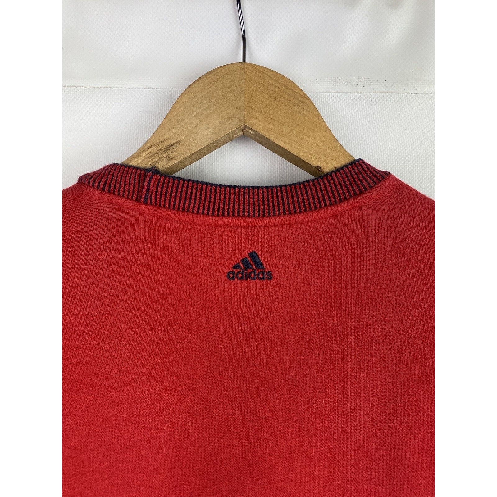 Adidas Adidas vintage big logo sweatshirt pullover size Xs / S Size US XS / EU 42 / 0 - 14 Thumbnail