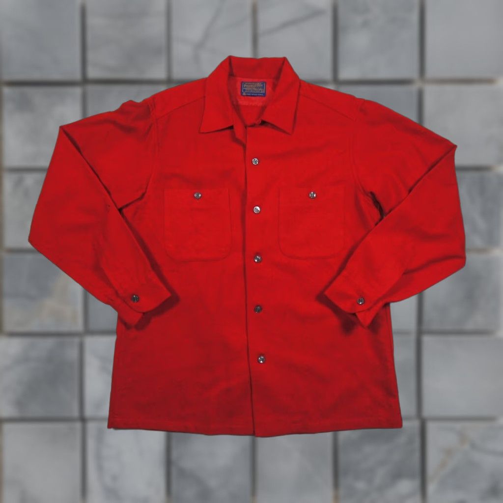 Pendleton VINTAGE Pendleton Shirt Mens Medium Red Wool Flannel 60s Button-Down with Pockets Moth Holes FLAWS*** Size US M / EU 48-50 / 2 - 1 Thumbnail