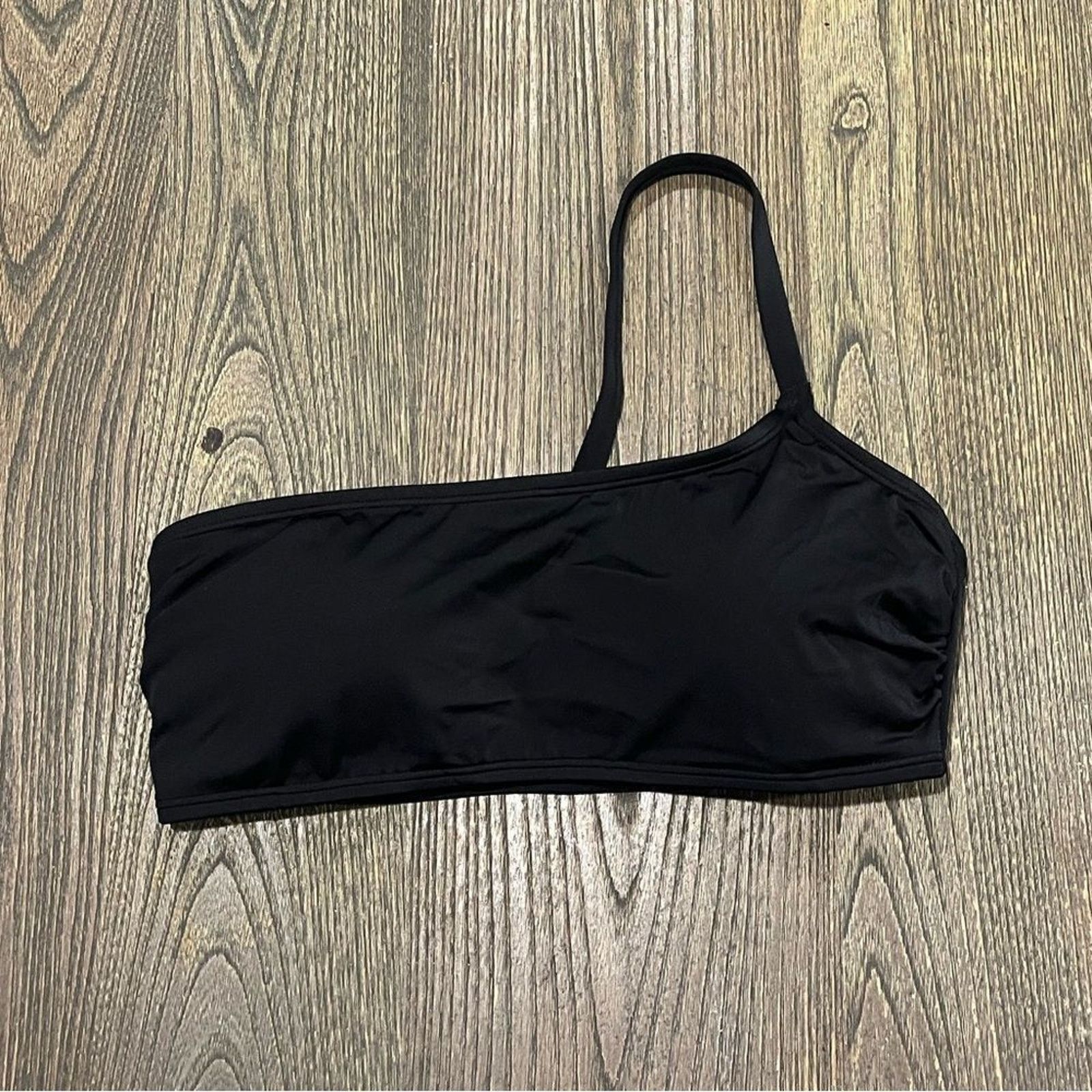 Victoria's Secret NWOT Victoria’s Secret Swimwear Bandue Bikini Top Size L Size ONE SIZE - 1 Thumbnail