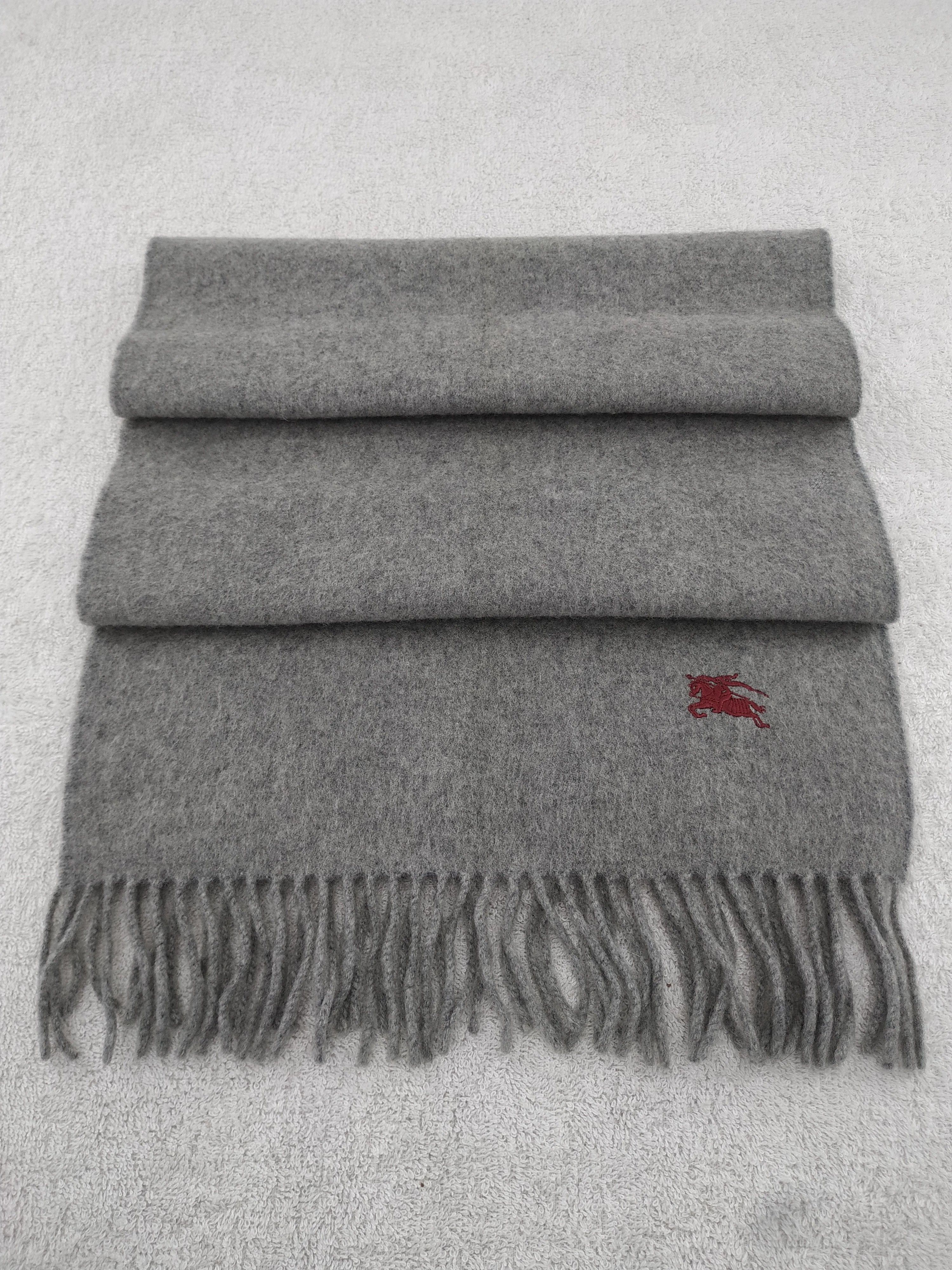 Burberry Vintage Burberry Scarf/Muffler/Neckwear MF212 Size ONE SIZE - 2 Thumbnail